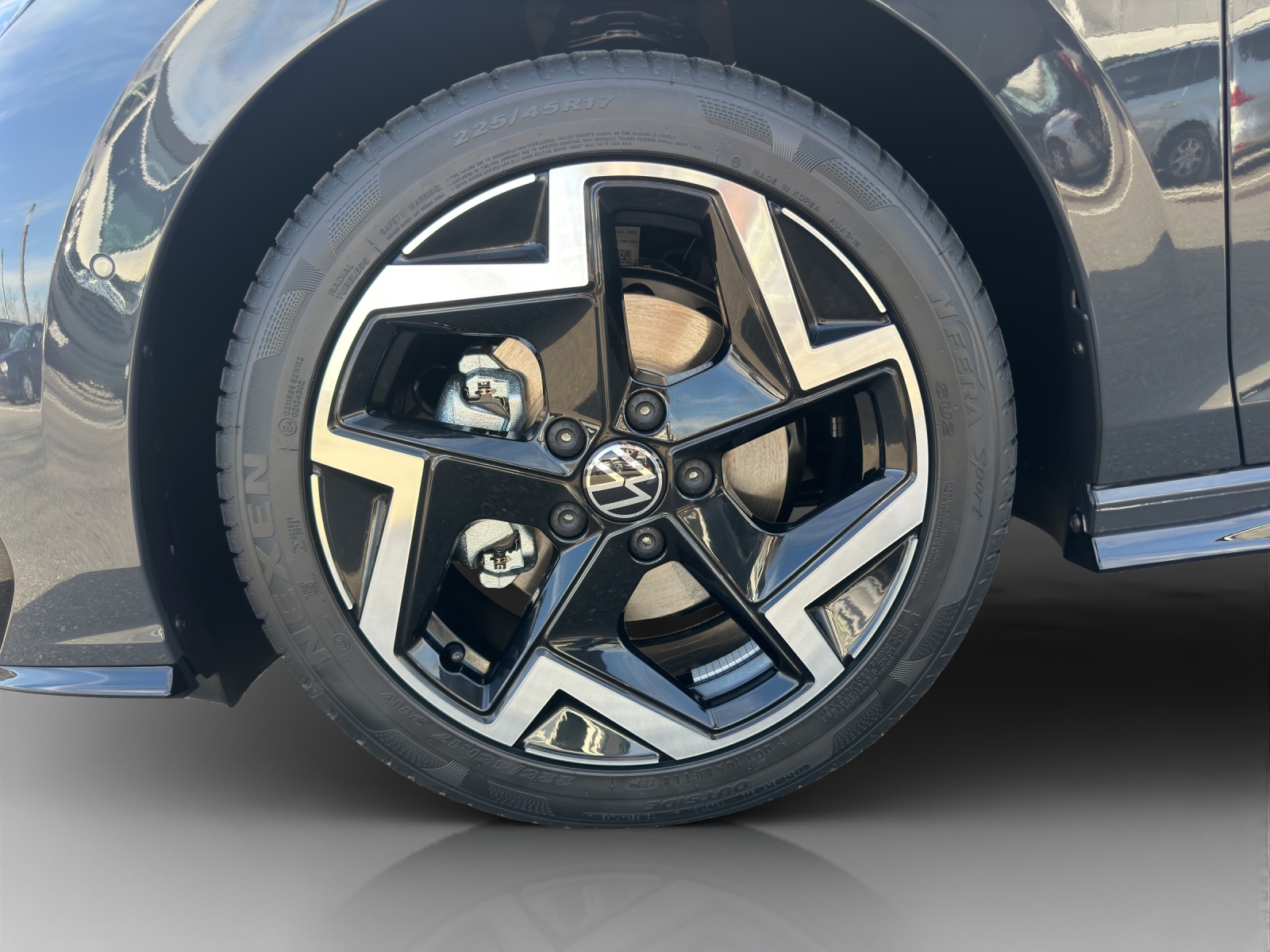 VW Golf Variant 1.5 eTSI mHEV R-Line DSG-image-13