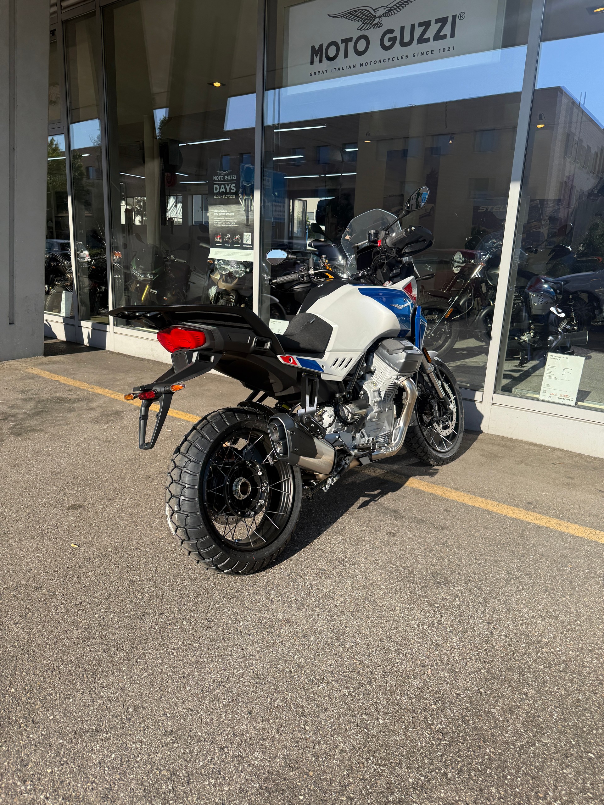 MOTO GUZZI Stelvio Duecento Tributo-image-14