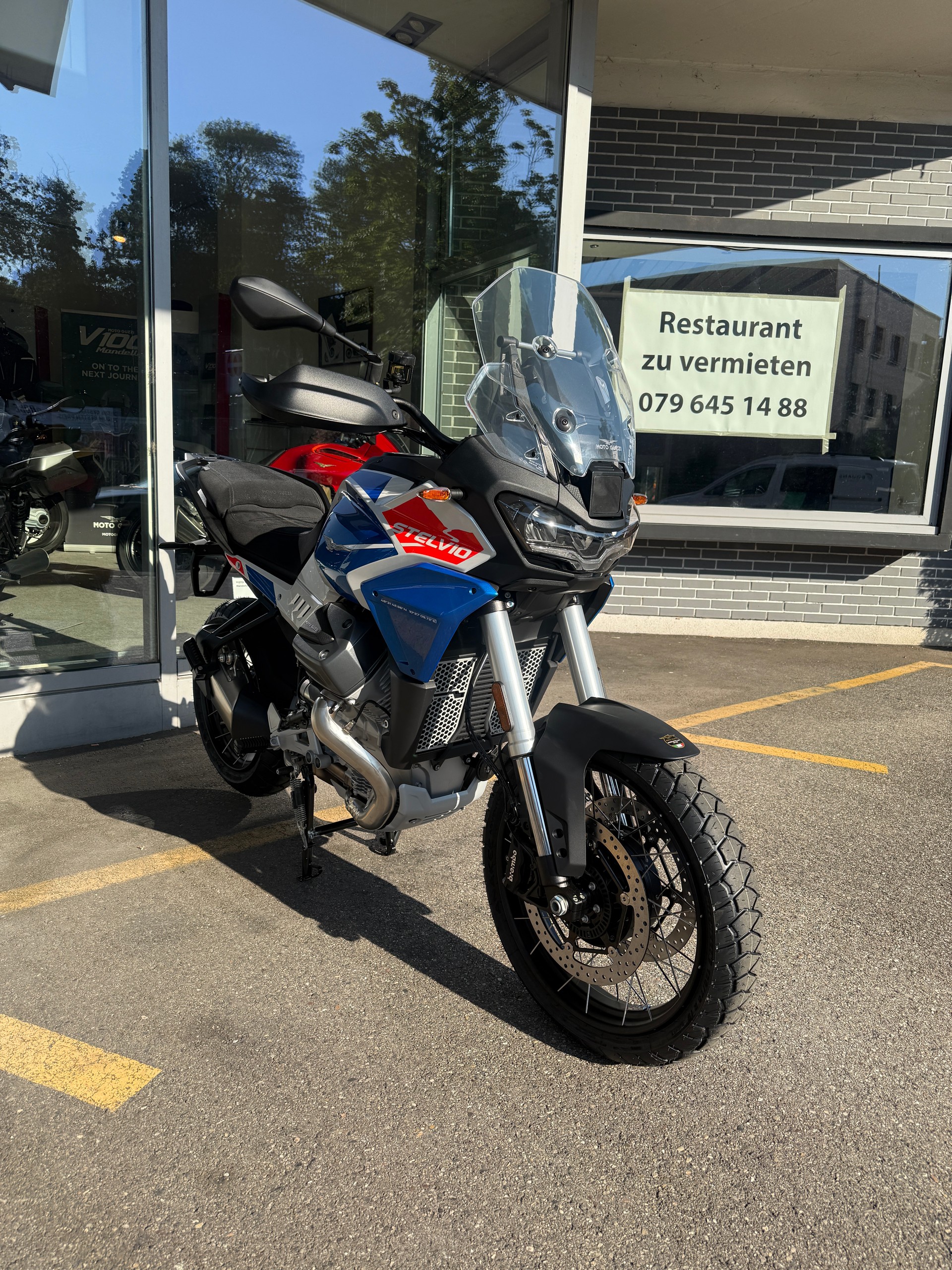 MOTO GUZZI Stelvio Duecento Tributo-image-7