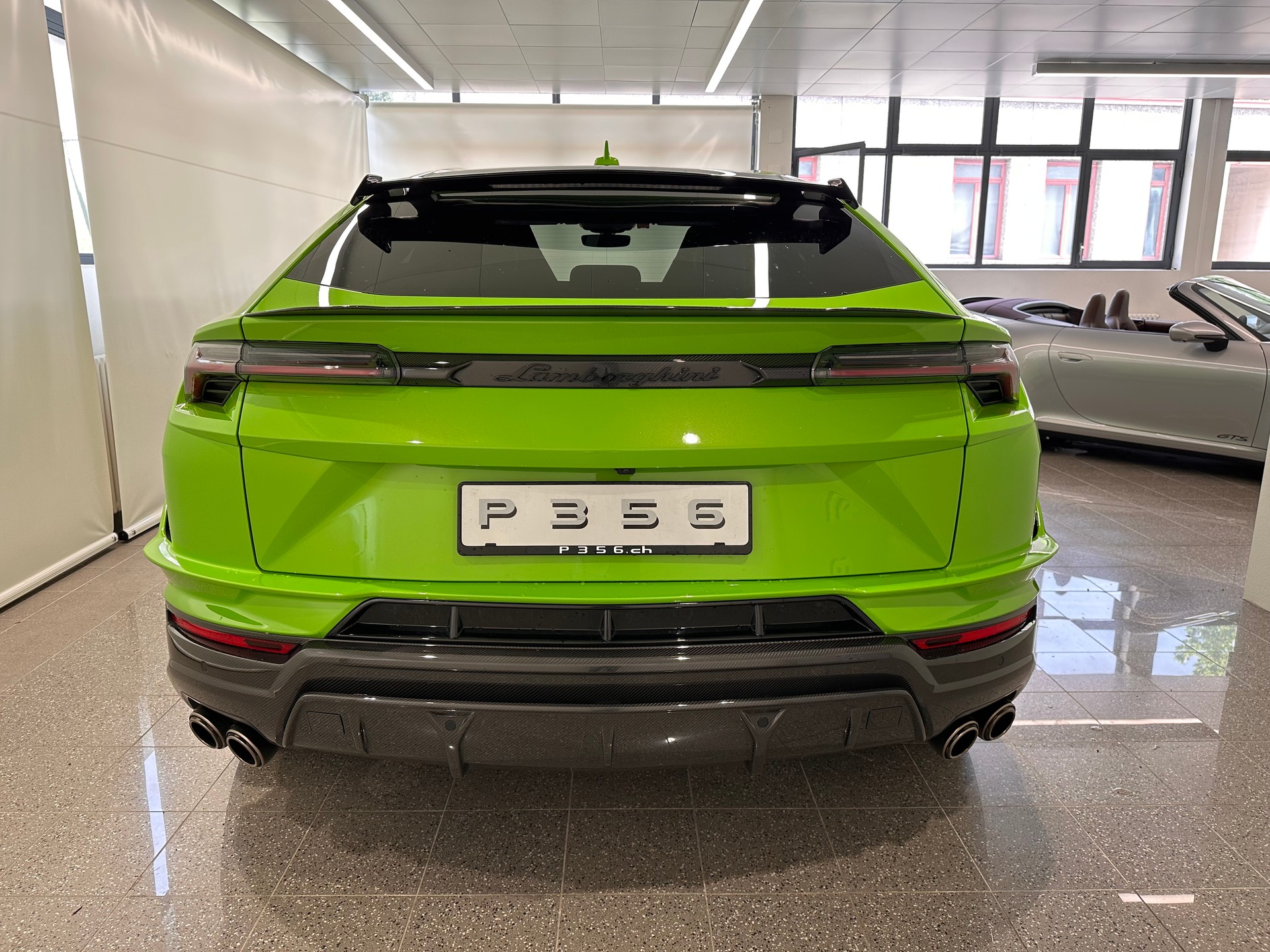 LAMBORGHINI URUS Performante-image-5