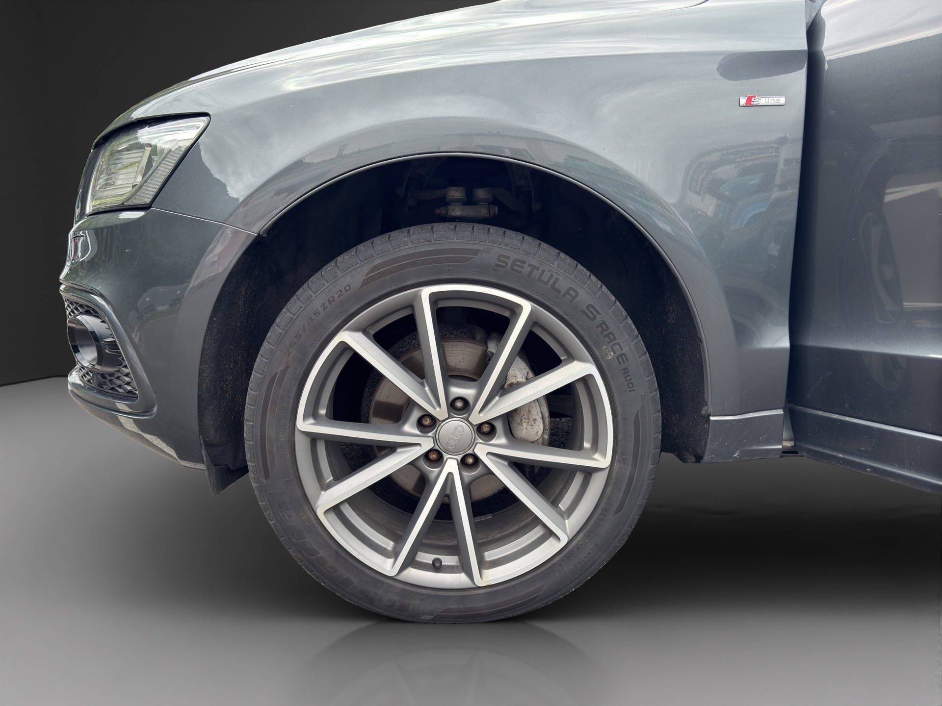 AUDI Q5 2.0 TFSI quattro tiptronic-image-8