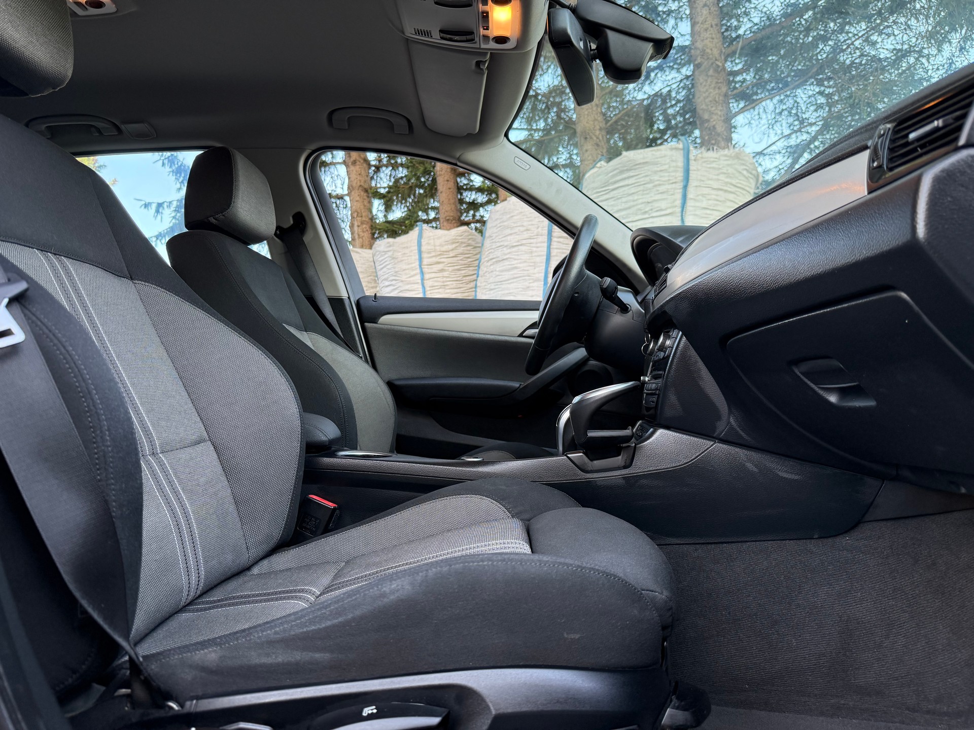 BMW X1 xDrive 18d Sport Line Steptronic-image-9
