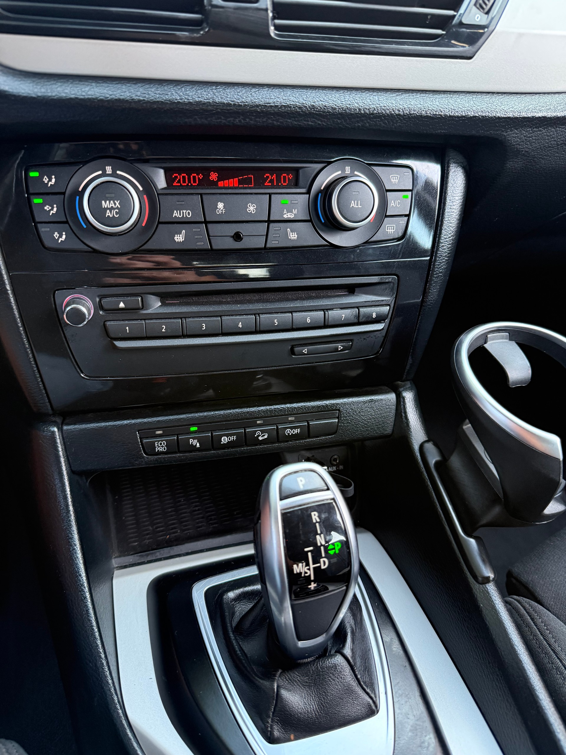 BMW X1 xDrive 18d Sport Line Steptronic-image-8