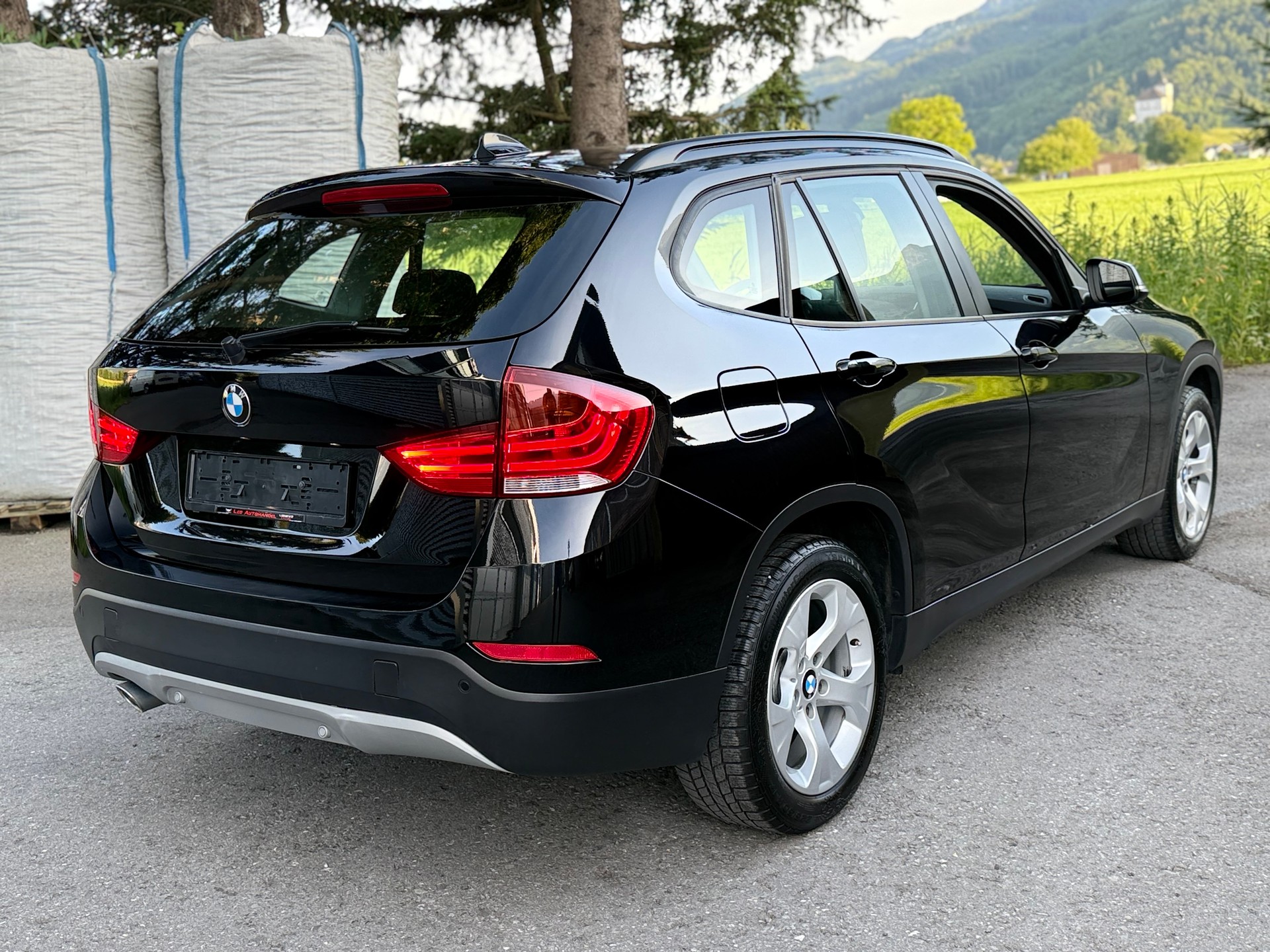 BMW X1 xDrive 18d Sport Line Steptronic-image-3
