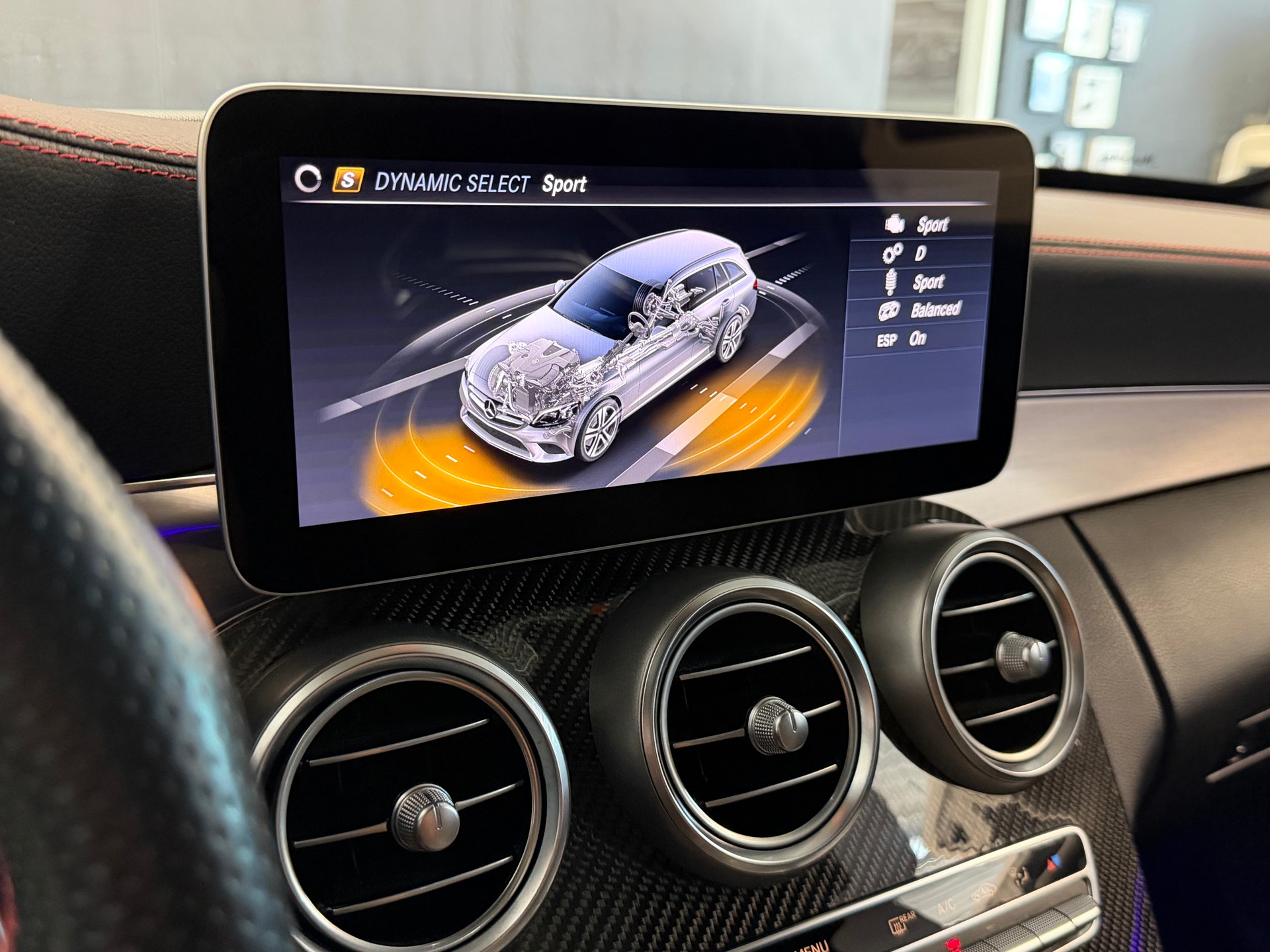 MERCEDES-BENZ C 43 AMG 4Matic 9G-Tronic-image-21