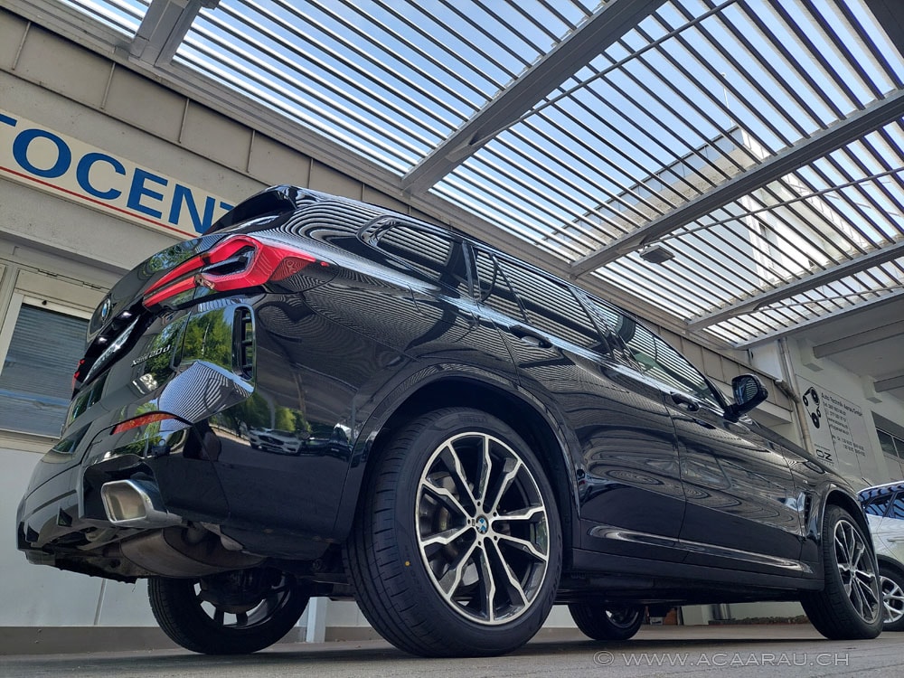 BMW X3 xDrive 48V 20d M Sport / Video : https://youtu.be/t8Yl7r89k-4 / Bilder : https://youtu.be/rob61eZN9qc-showroom-element-2