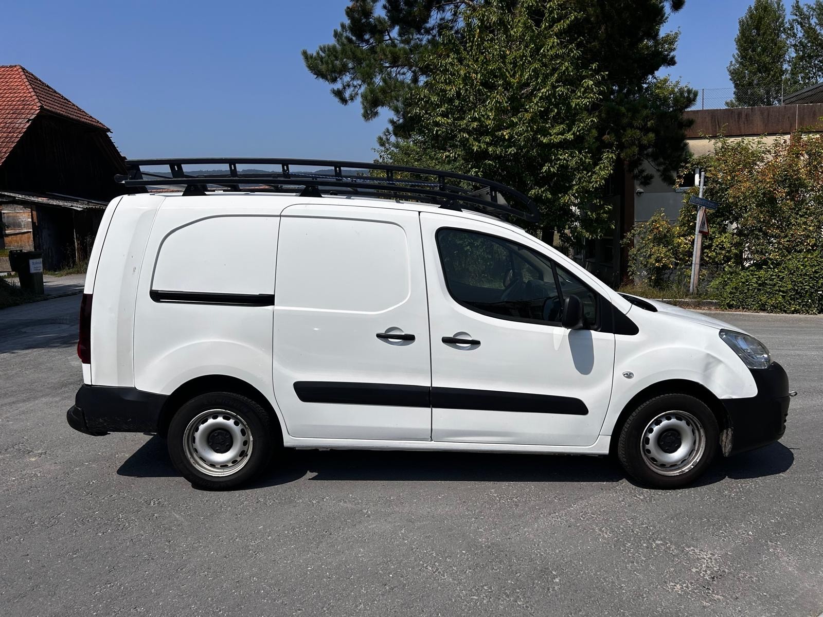 PEUGEOT Partner 1.6 BlueHDI S&S Active-image-9