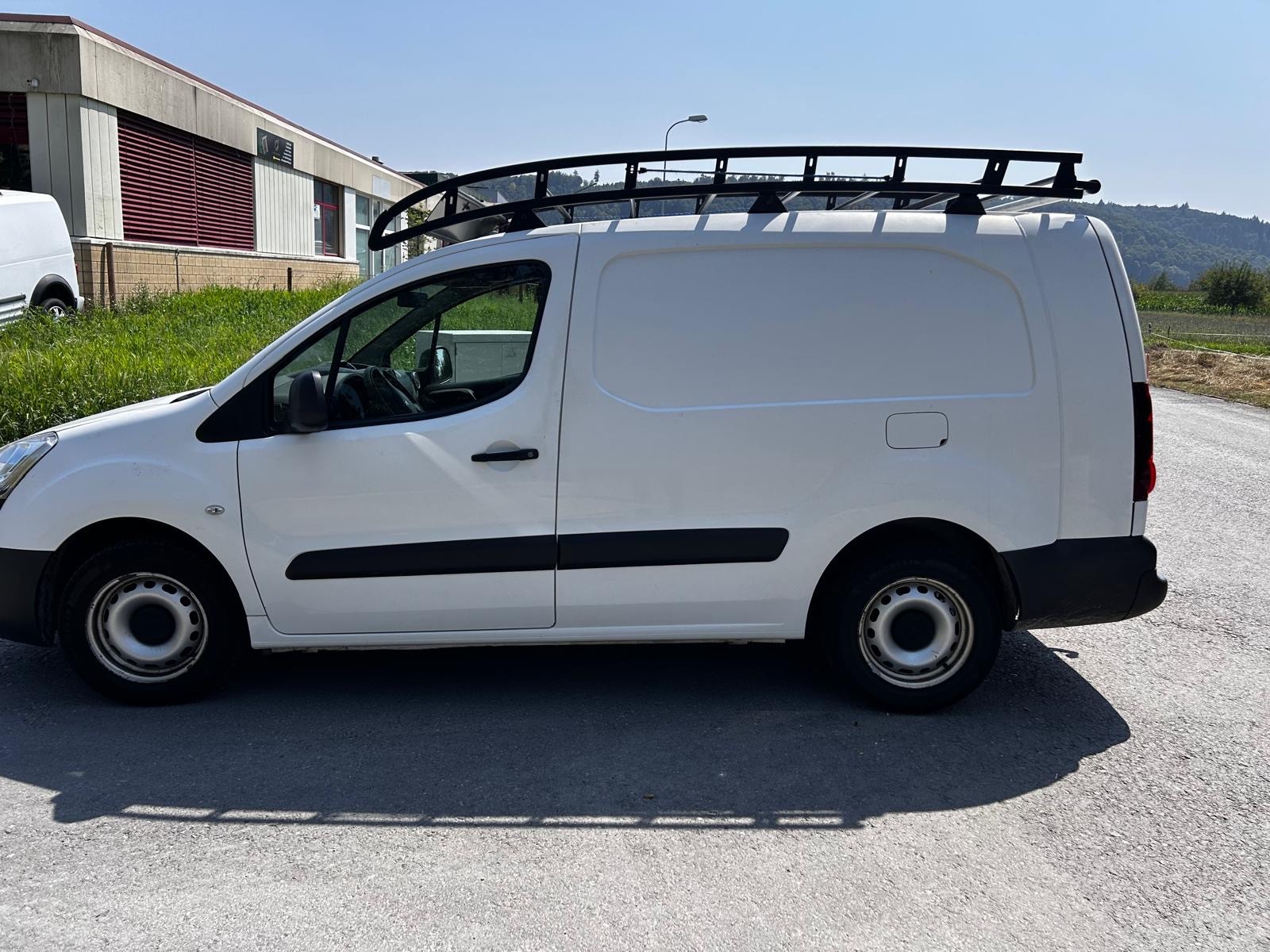 PEUGEOT Partner 1.6 BlueHDI S&S Active-image-8