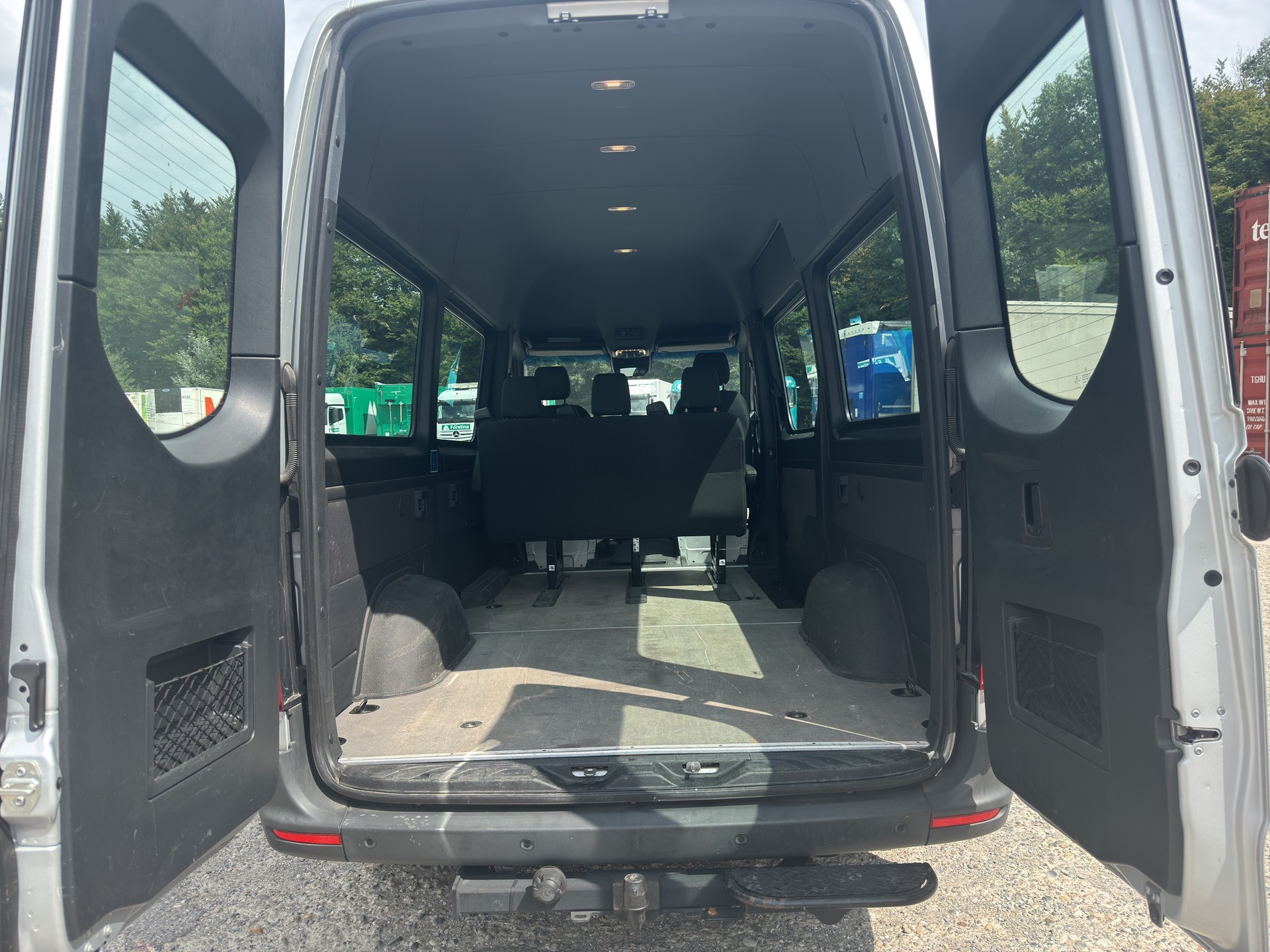 MERCEDES-BENZ Sprinter 316 CDI Standard 7G-TRONIC-image-12