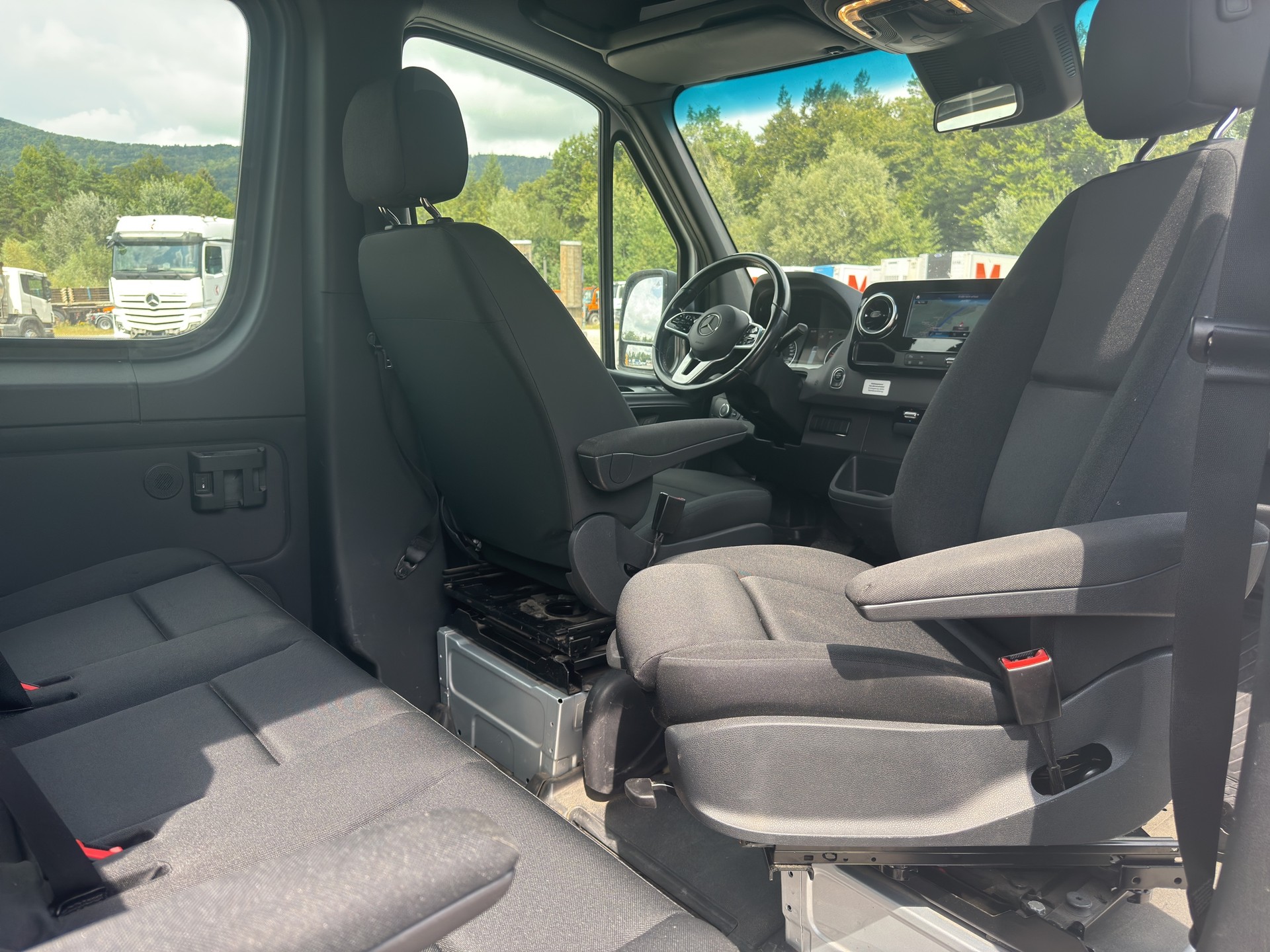 MERCEDES-BENZ Sprinter 316 CDI Standard 7G-TRONIC-image-11