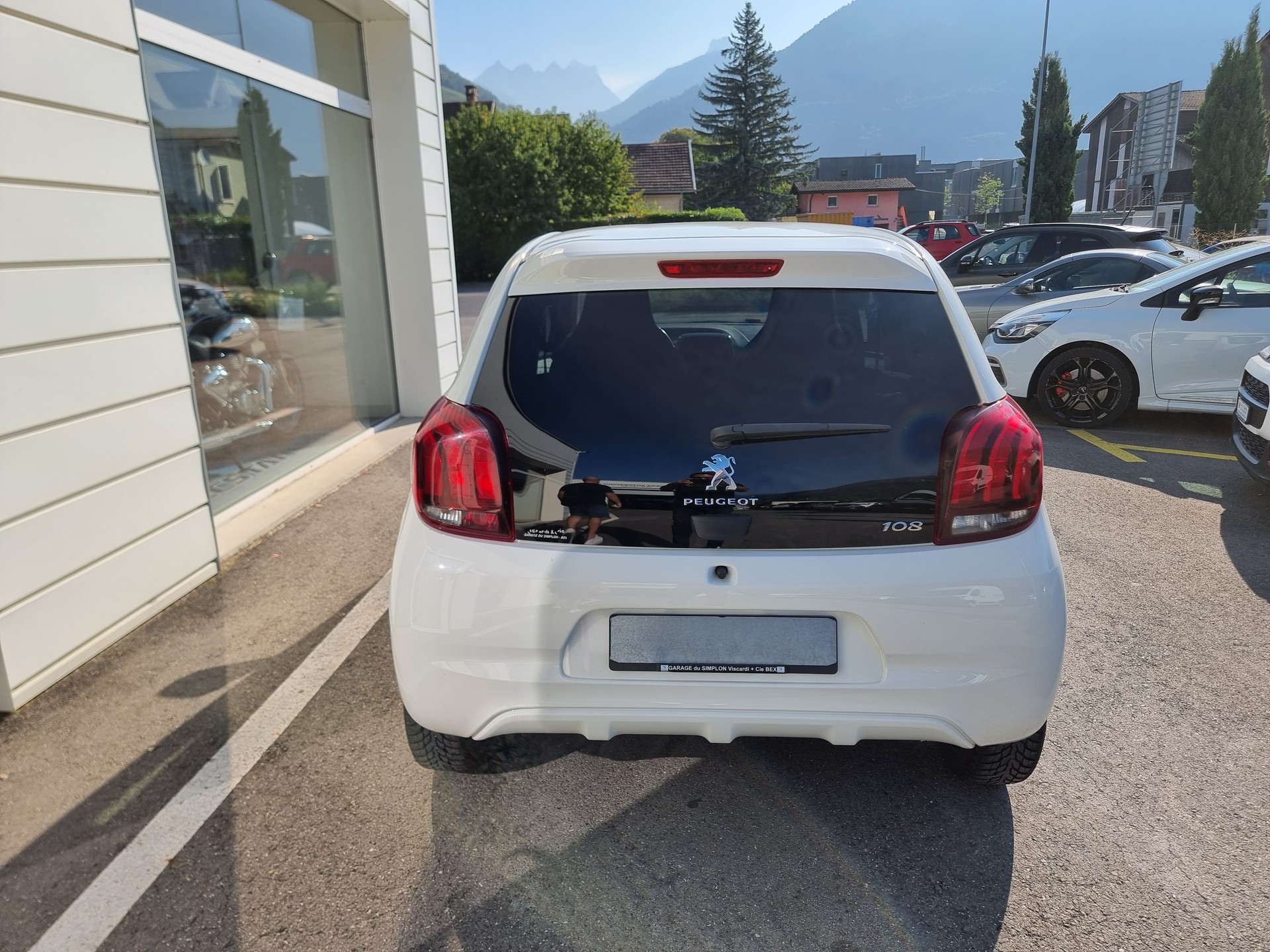 PEUGEOT 108 e-1.0 VTi Stop&Start Active Top-image-2