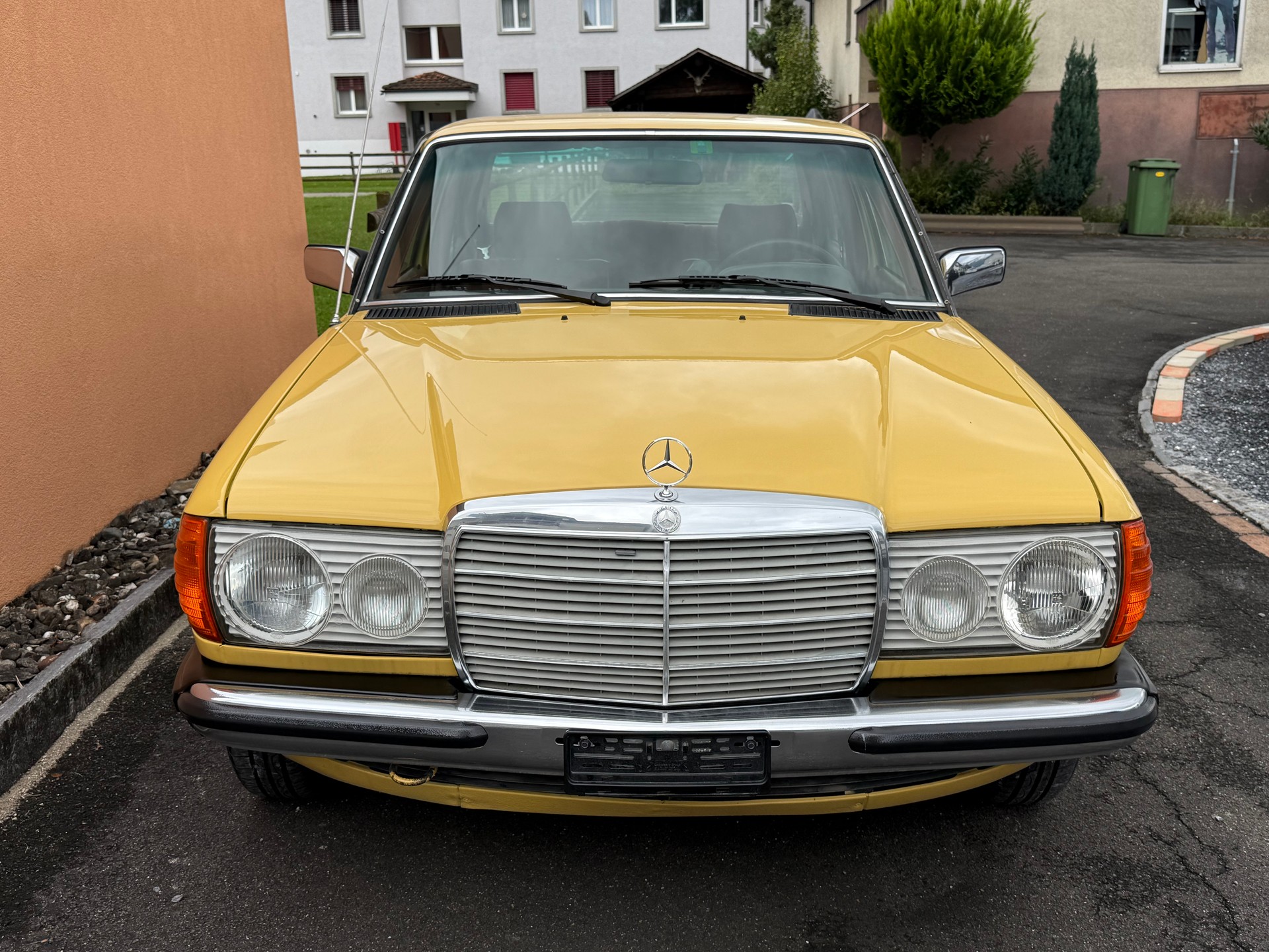MERCEDES-BENZ 200 Frisch MFK Frisch Service