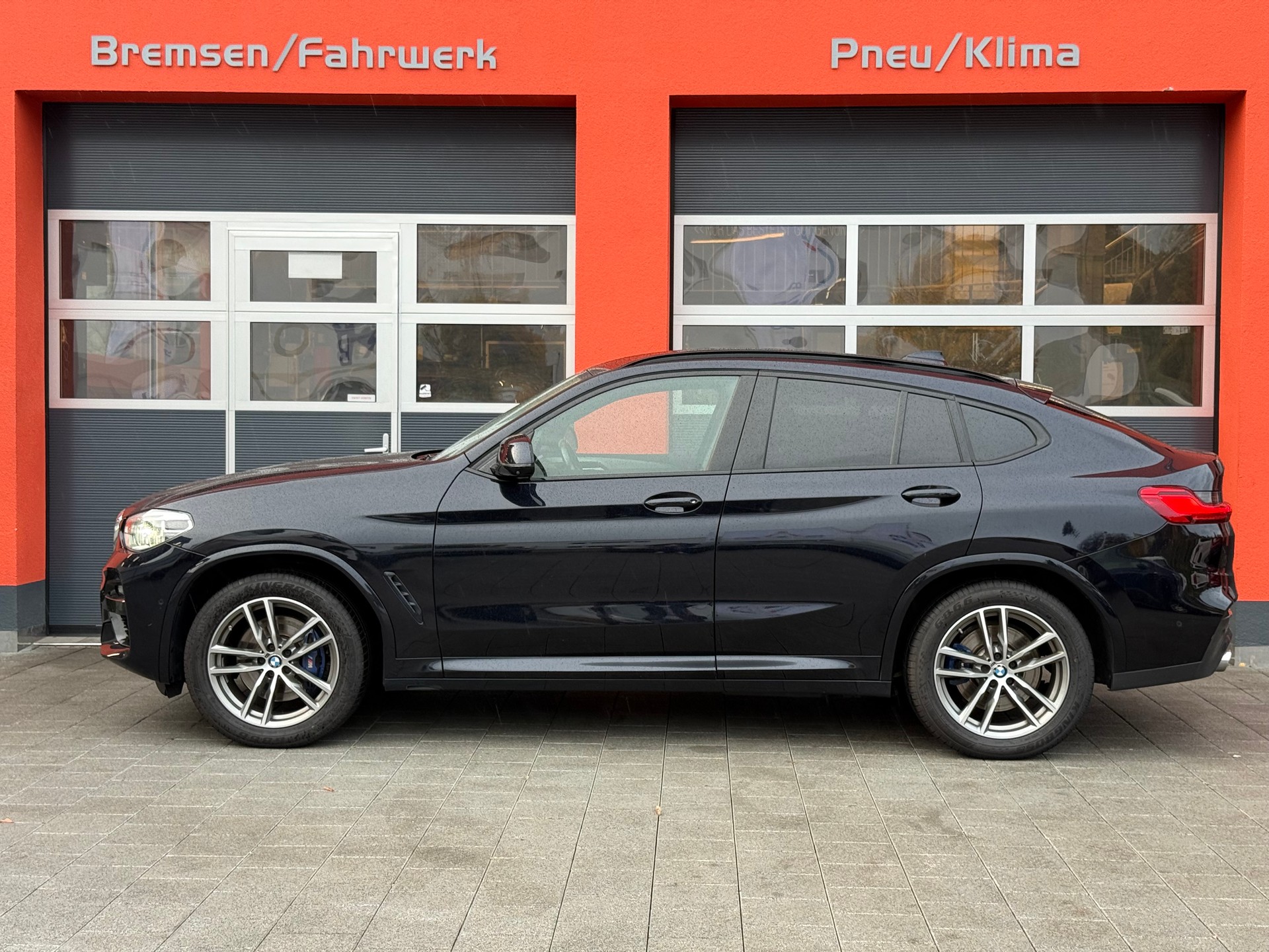 BMW X4 xDrive 30i M Sport Steptronic-image-1