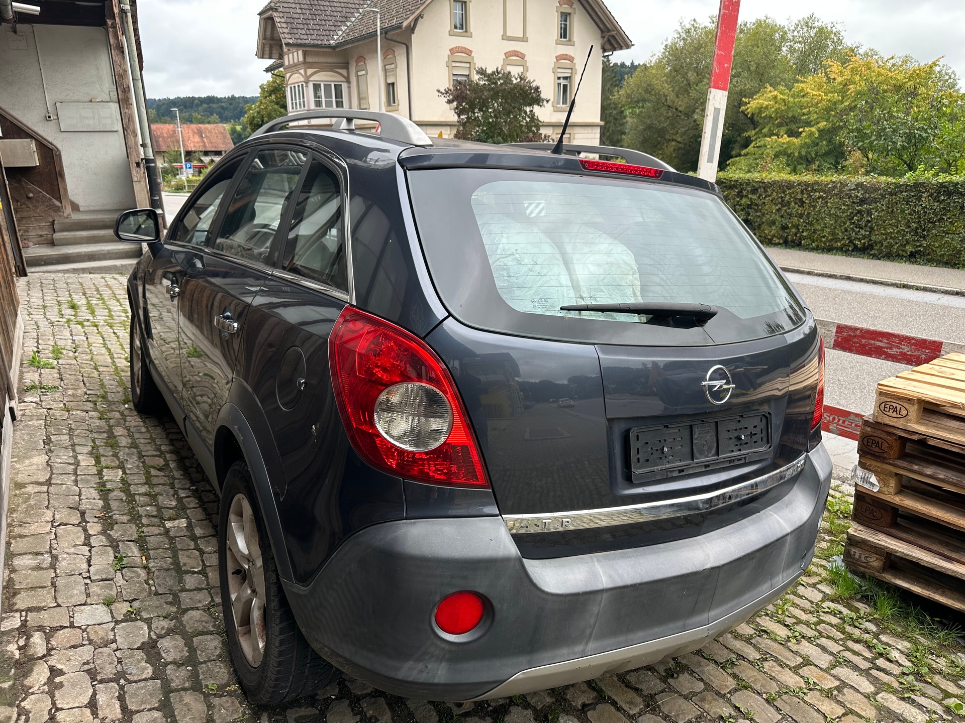 OPEL Antara 2.0 CDTi Enjoy 4WD Automatic-image-4