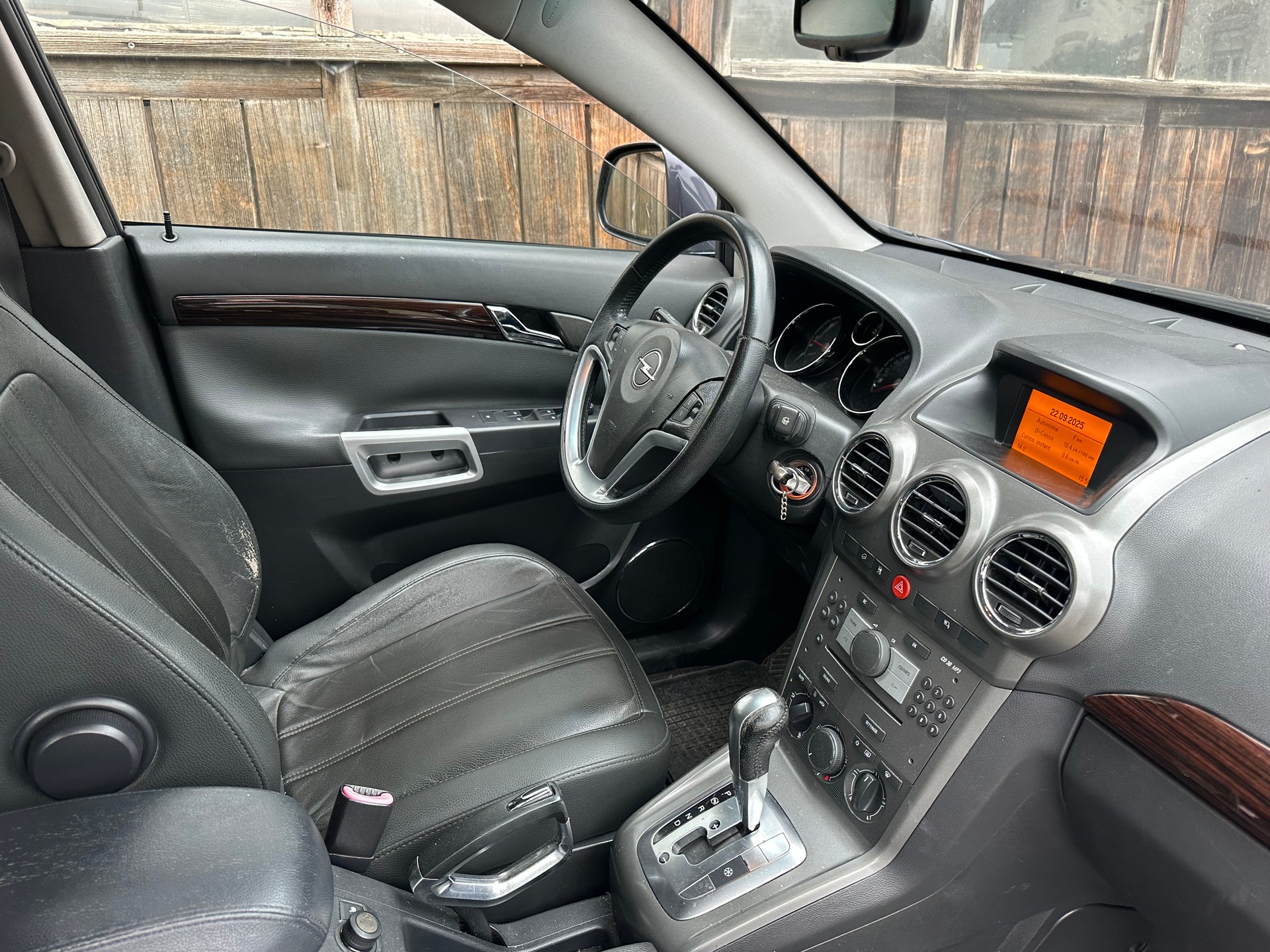 OPEL Antara 2.0 CDTi Enjoy 4WD Automatic-image-8