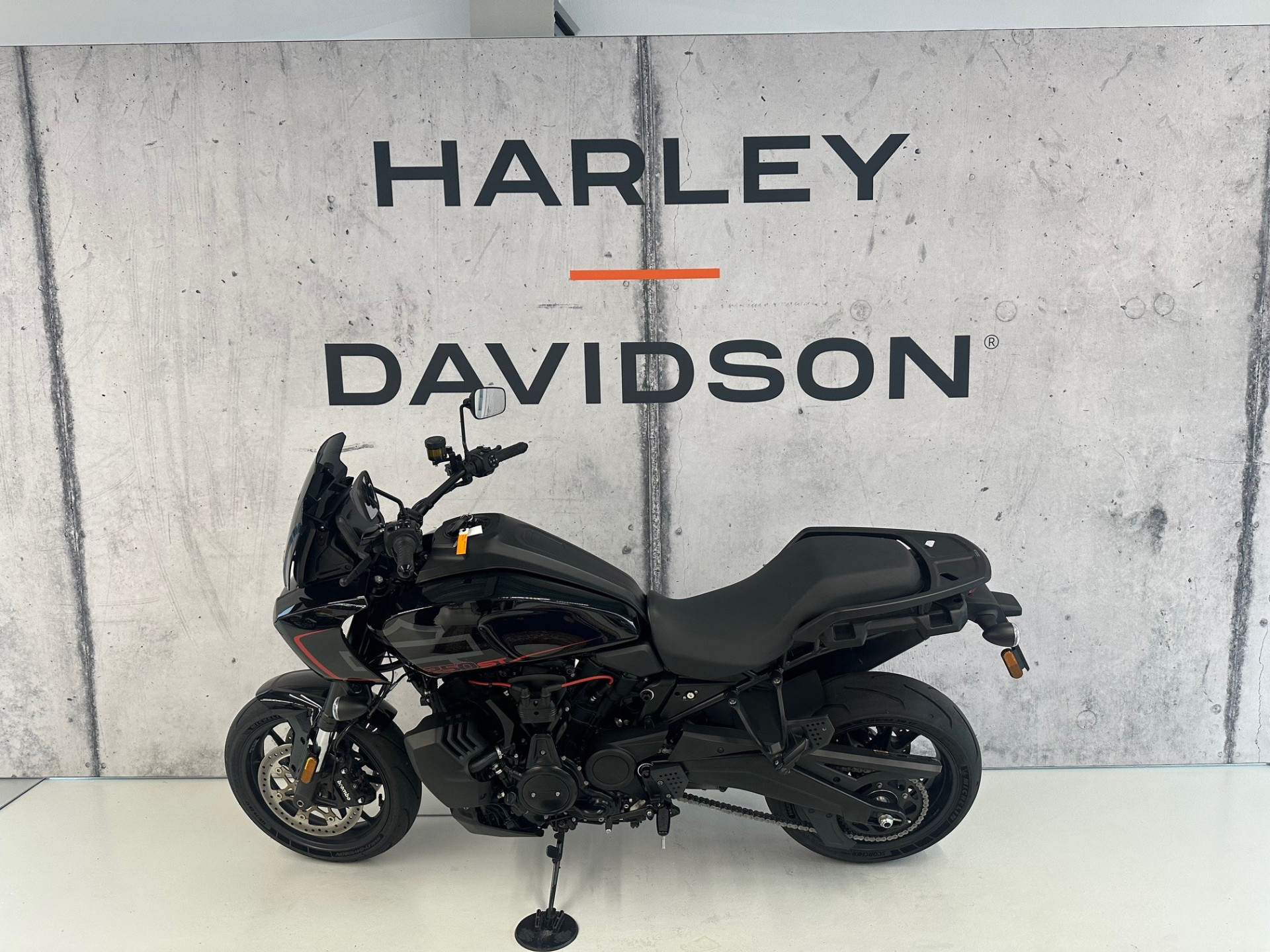 HARLEY-DAVIDSON RA 1250 S Pan America Special-showroom-element-3