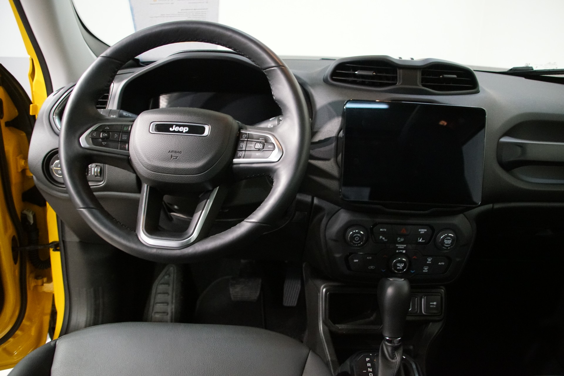 JEEP Renegade 1.5 MHEV *Summit Sky* NEW Modell-image-13