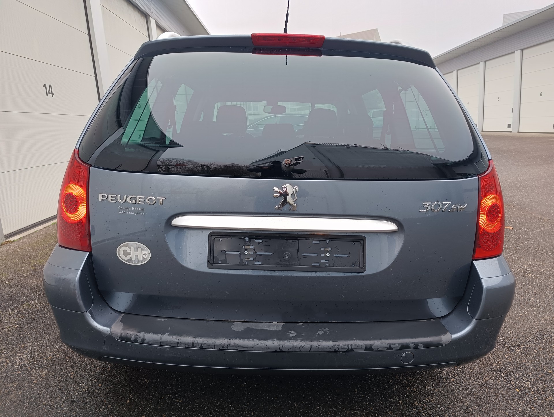 PEUGEOT 307 SW 1.6 16V Premium-image-4
