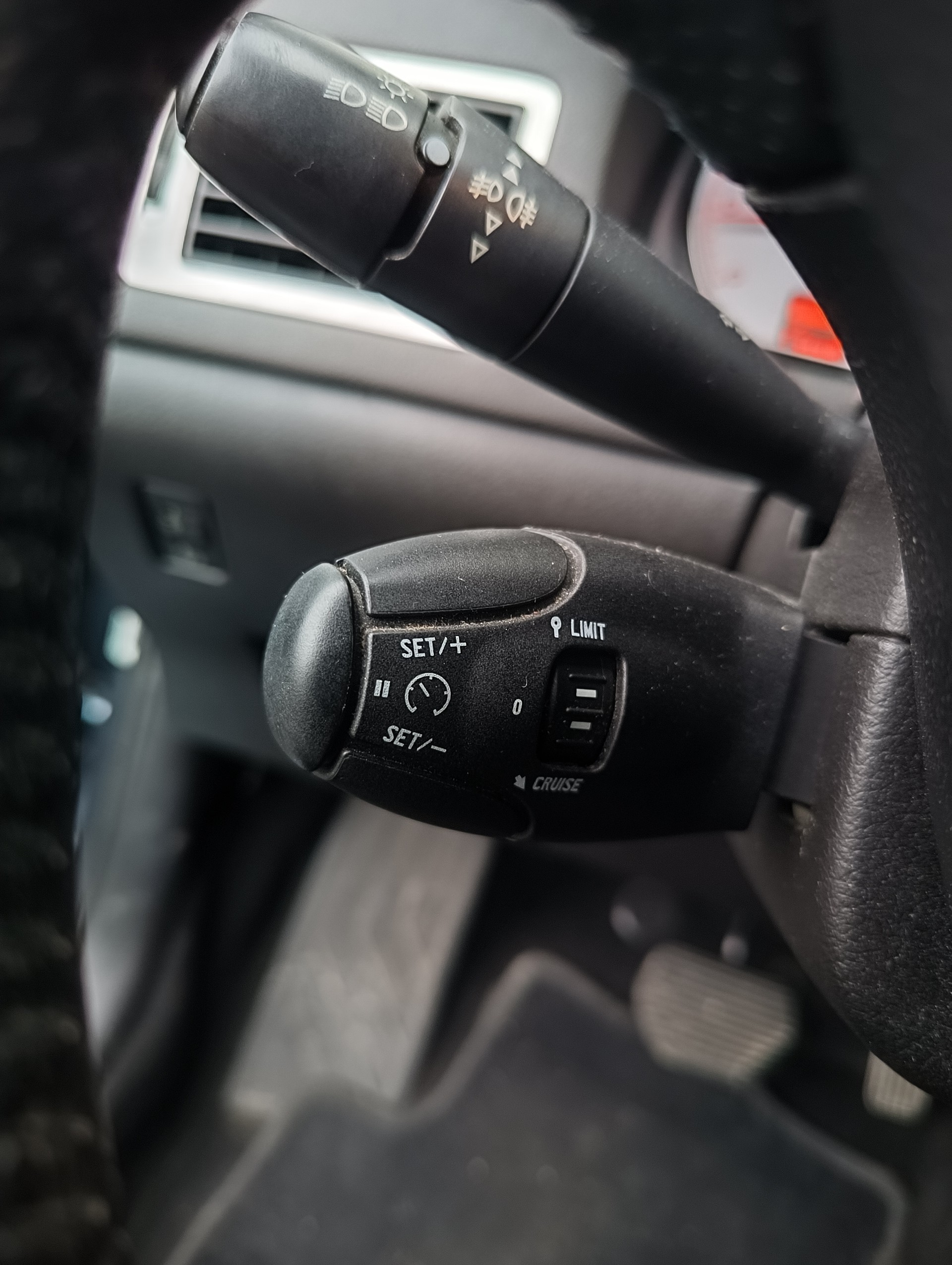 PEUGEOT 307 SW 1.6 16V Premium-image-14