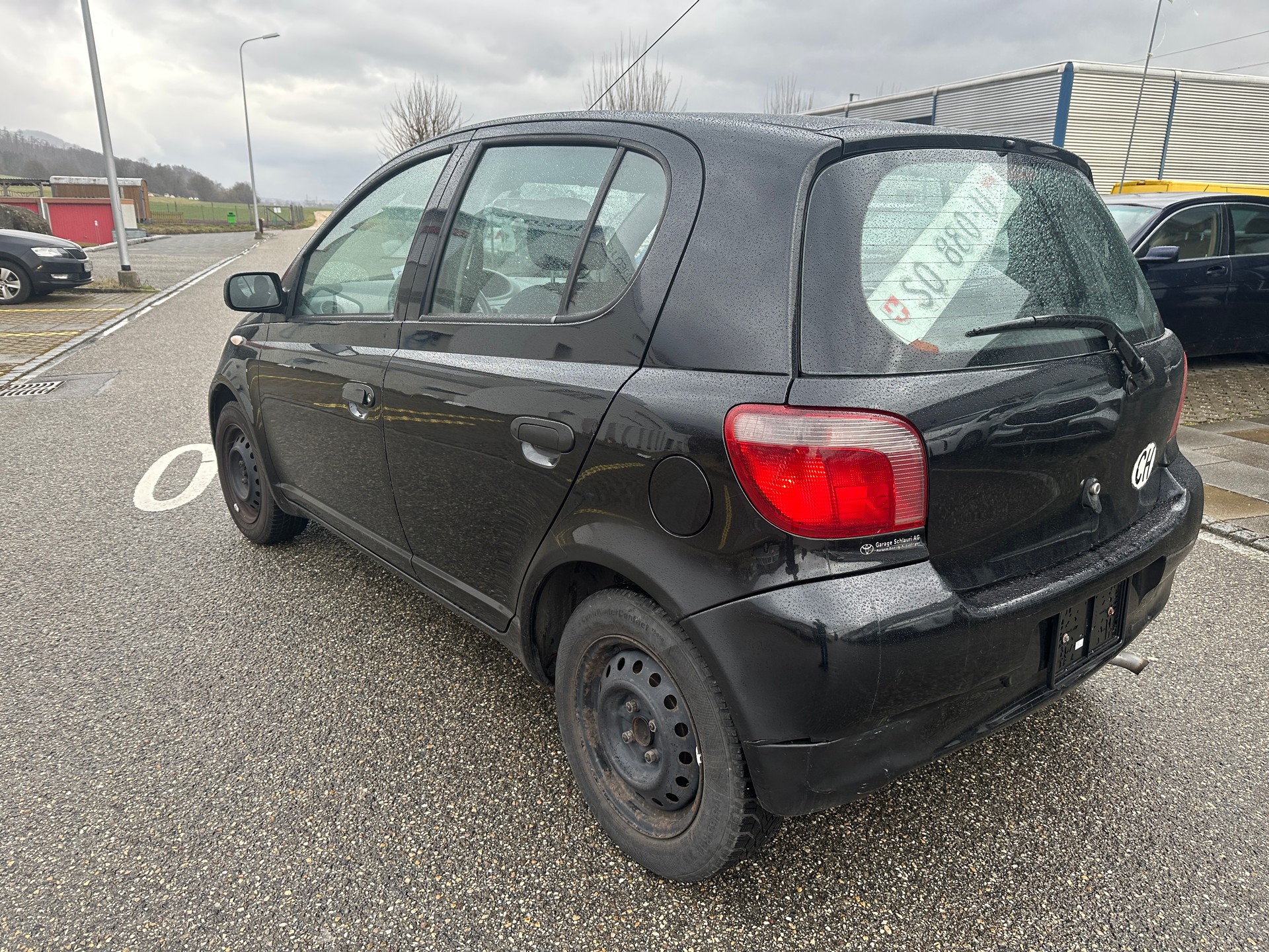 TOYOTA Yaris 1.3 Linea Sol-image-4