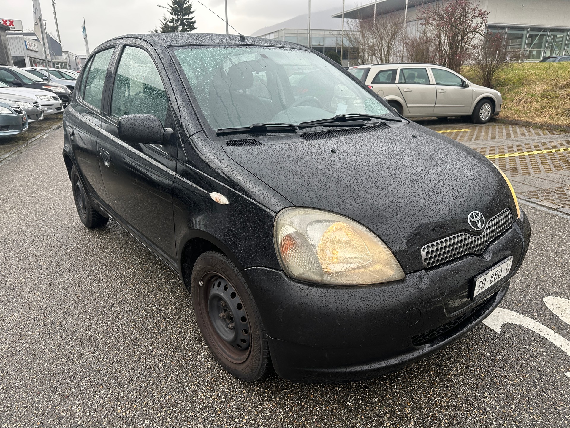 TOYOTA Yaris 1.3 Linea Sol-image-2