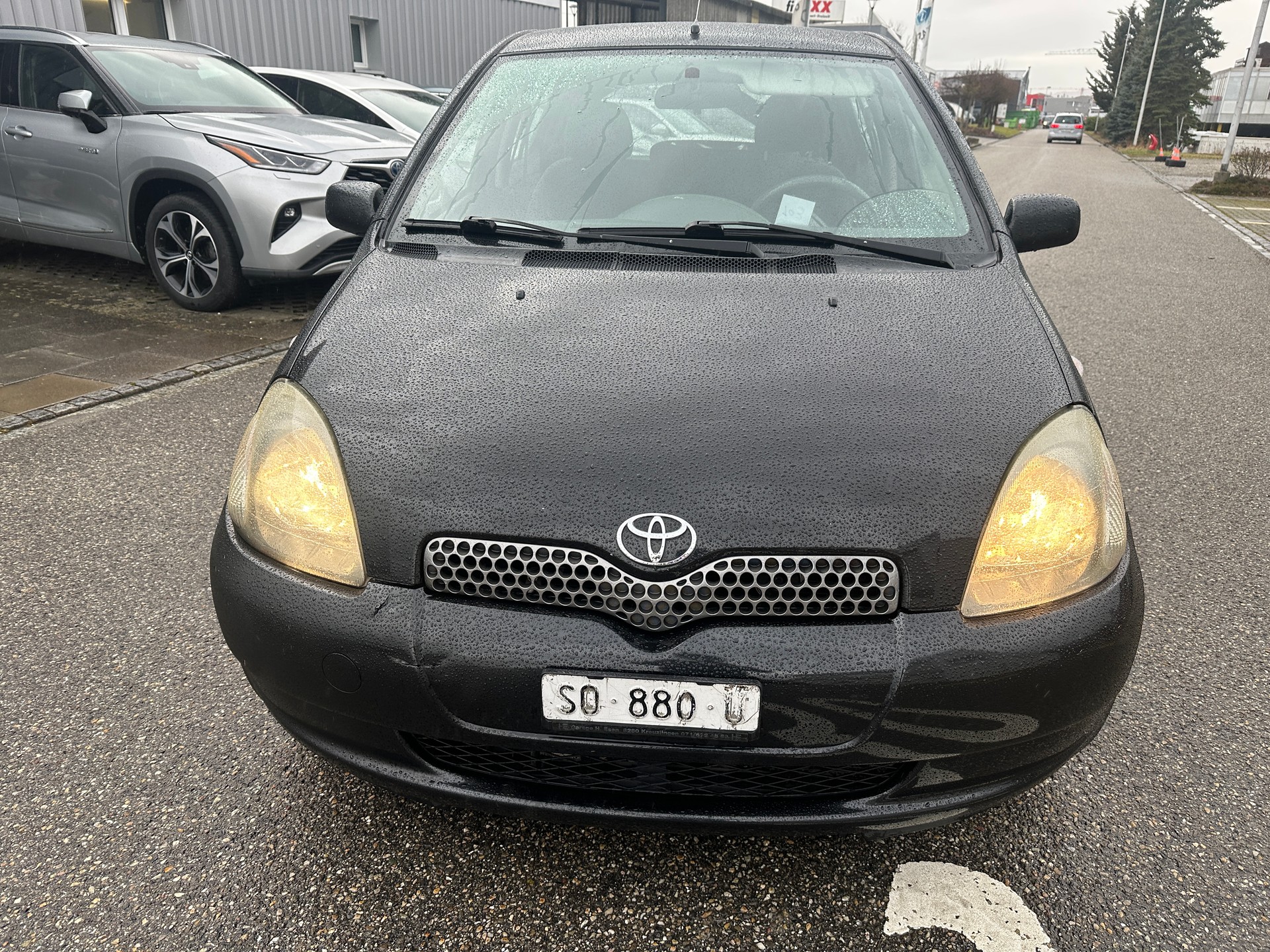 TOYOTA Yaris 1.3 Linea Sol-image-1