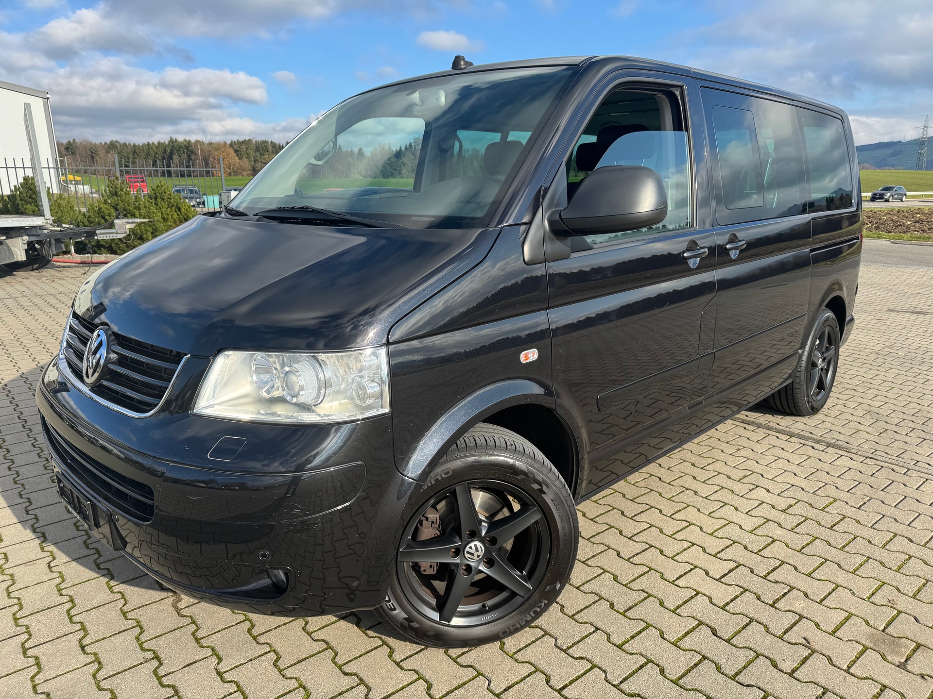 VW T5 Multivan Highline 2.5 TDI HL-image-1
