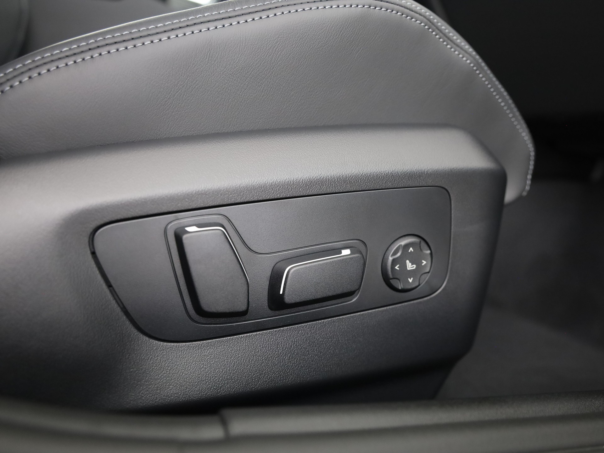 BMW 540d xDrive-image-12
