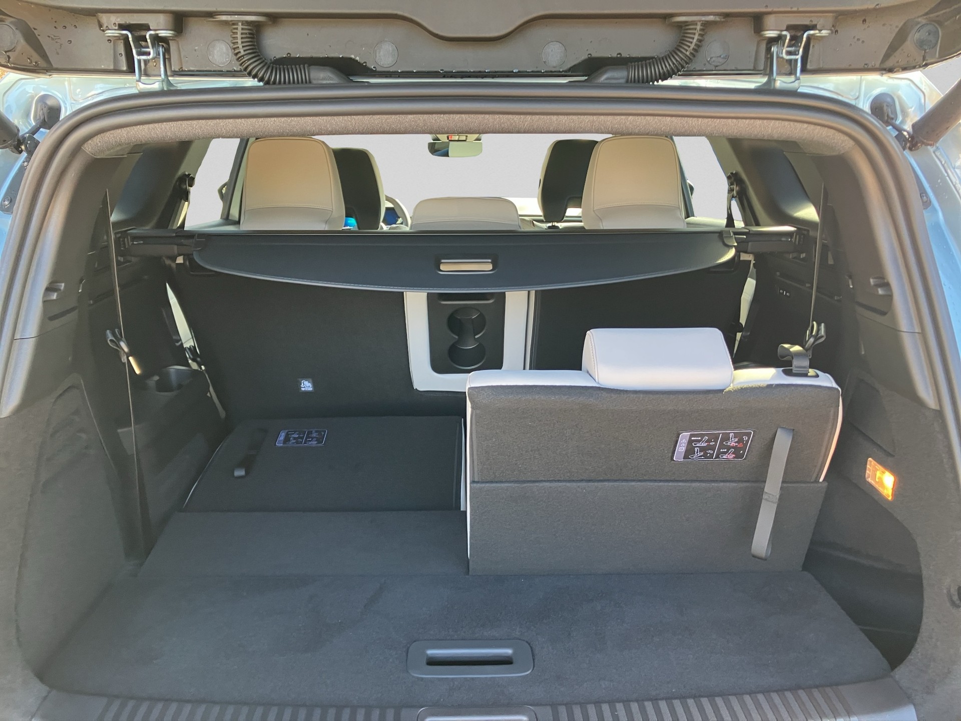 RENAULT Espace 1.2 E-Tech 200 Iconic 7-Sitze-image-15