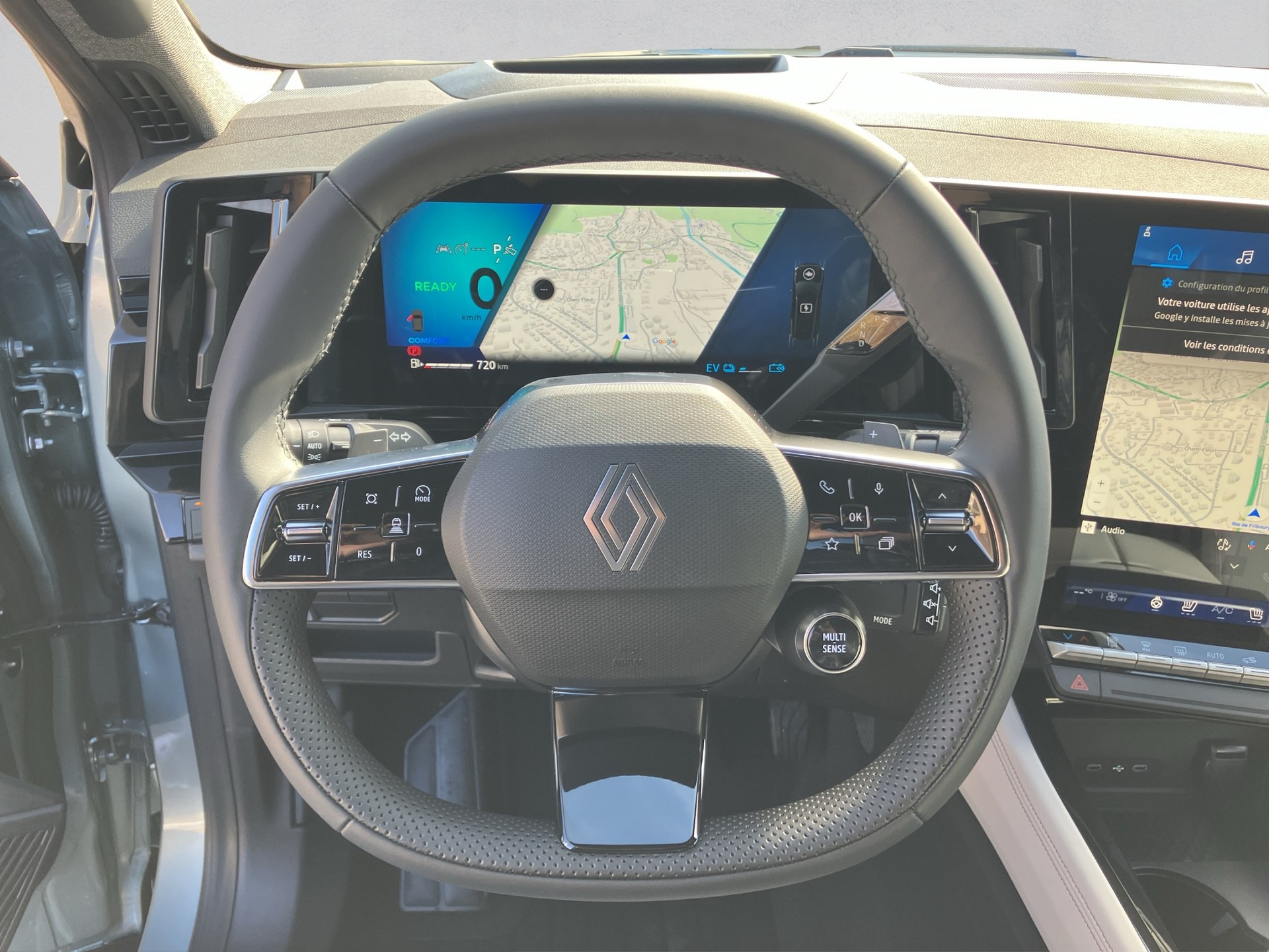 RENAULT Espace 1.2 E-Tech 200 Iconic 7-Sitze-image-9