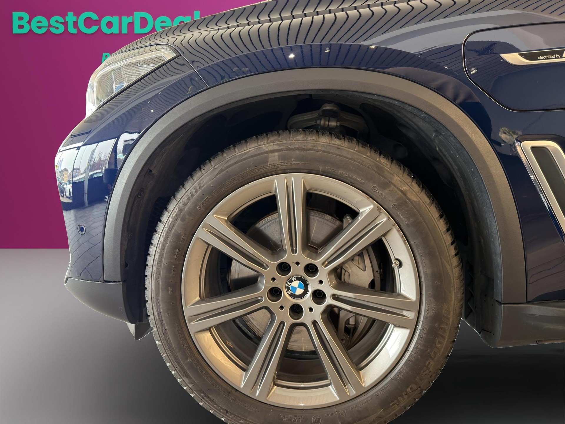 BMW X5 xDrive45e xLine-image-8