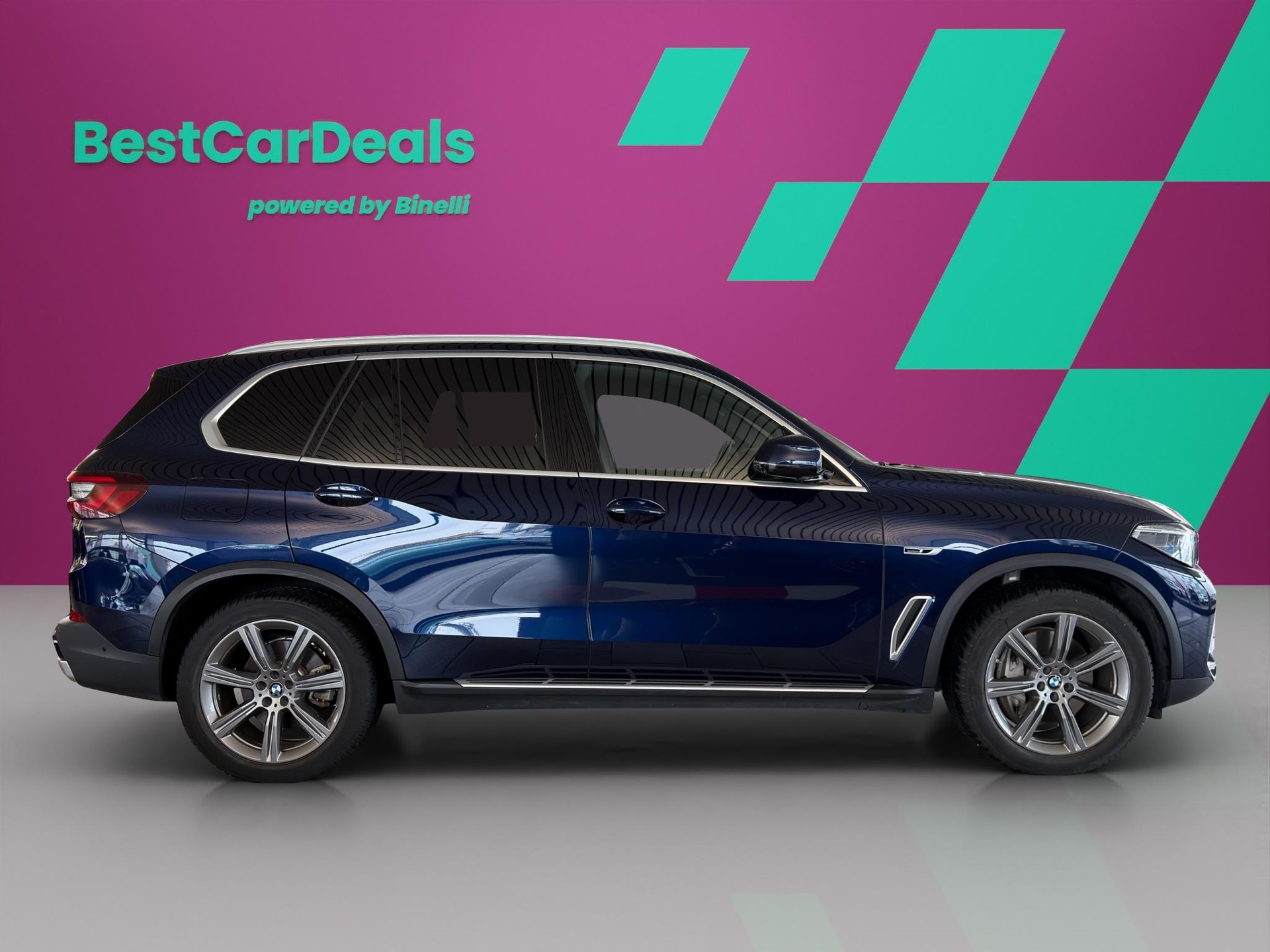 BMW X5 xDrive45e xLine-image-1