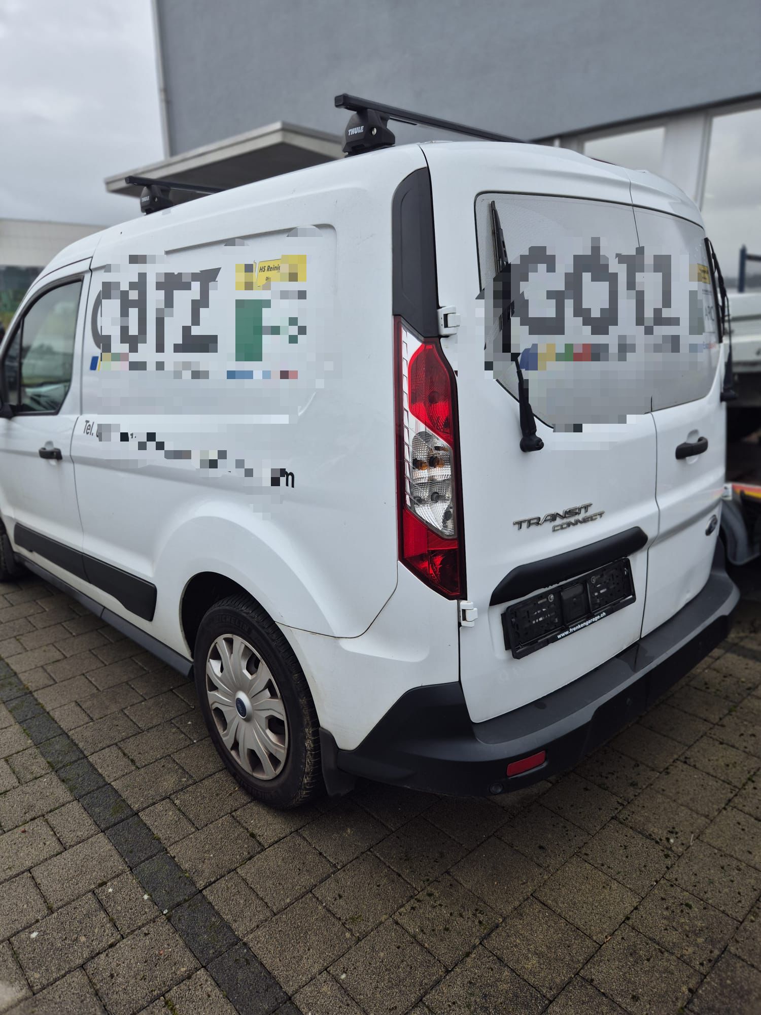 FORD Transit Connect Van T200 1.0 EcoBoost Ambiente-image-3