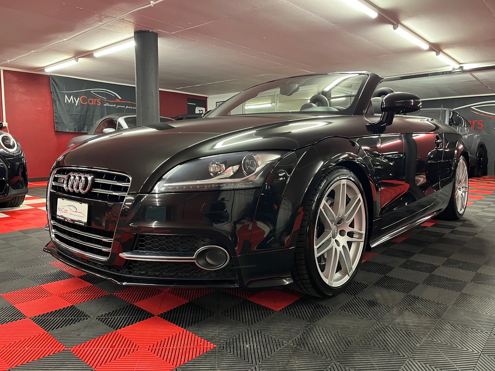 AUDI TTS Roadster 2.0 TFSI quattro S-tronic-image-2