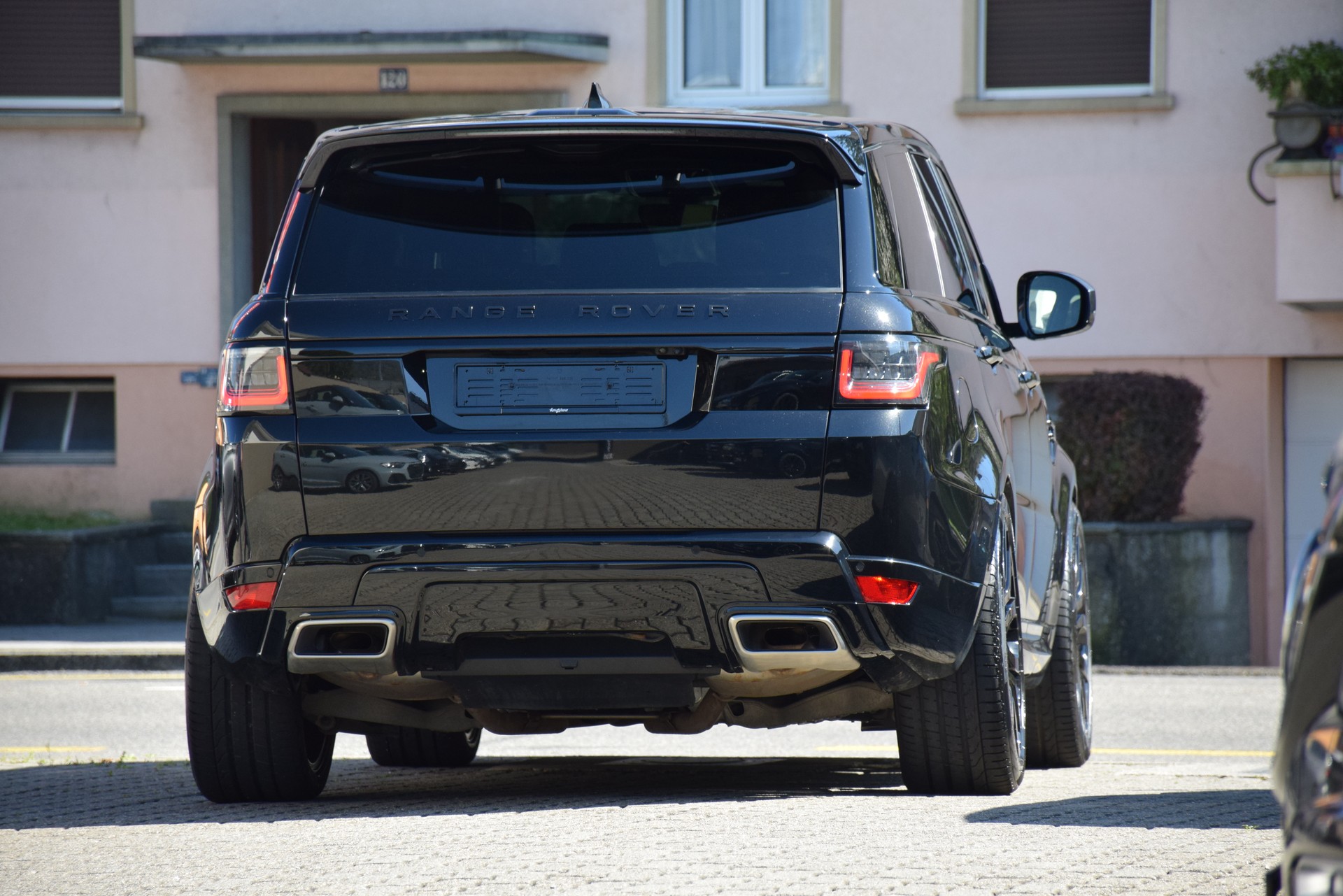 LAND ROVER Range Rover Sport 5.0 V8 P630 S/C HSE Dynamic Automatic-image-6