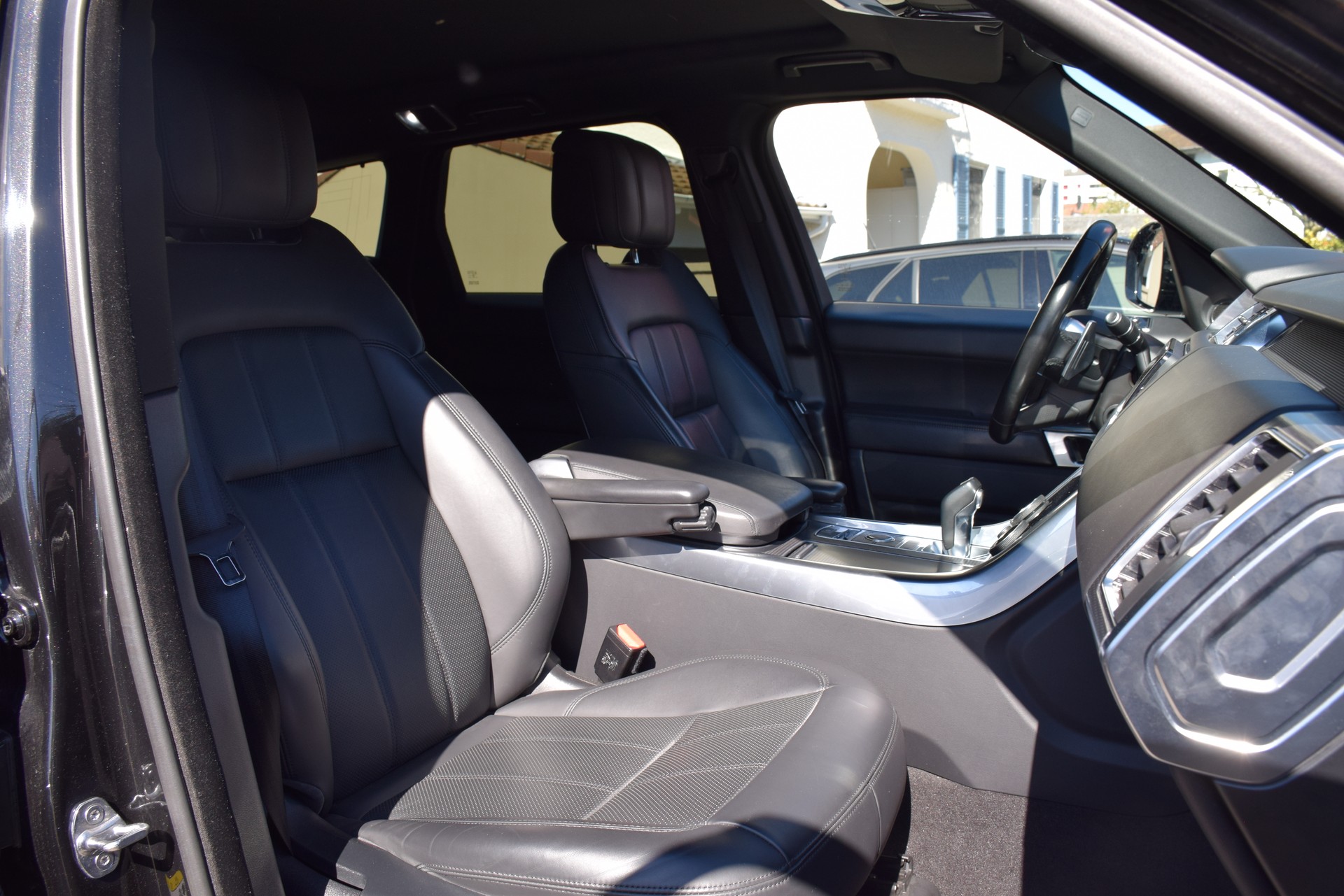 LAND ROVER Range Rover Sport 5.0 V8 P630 S/C HSE Dynamic Automatic-image-14