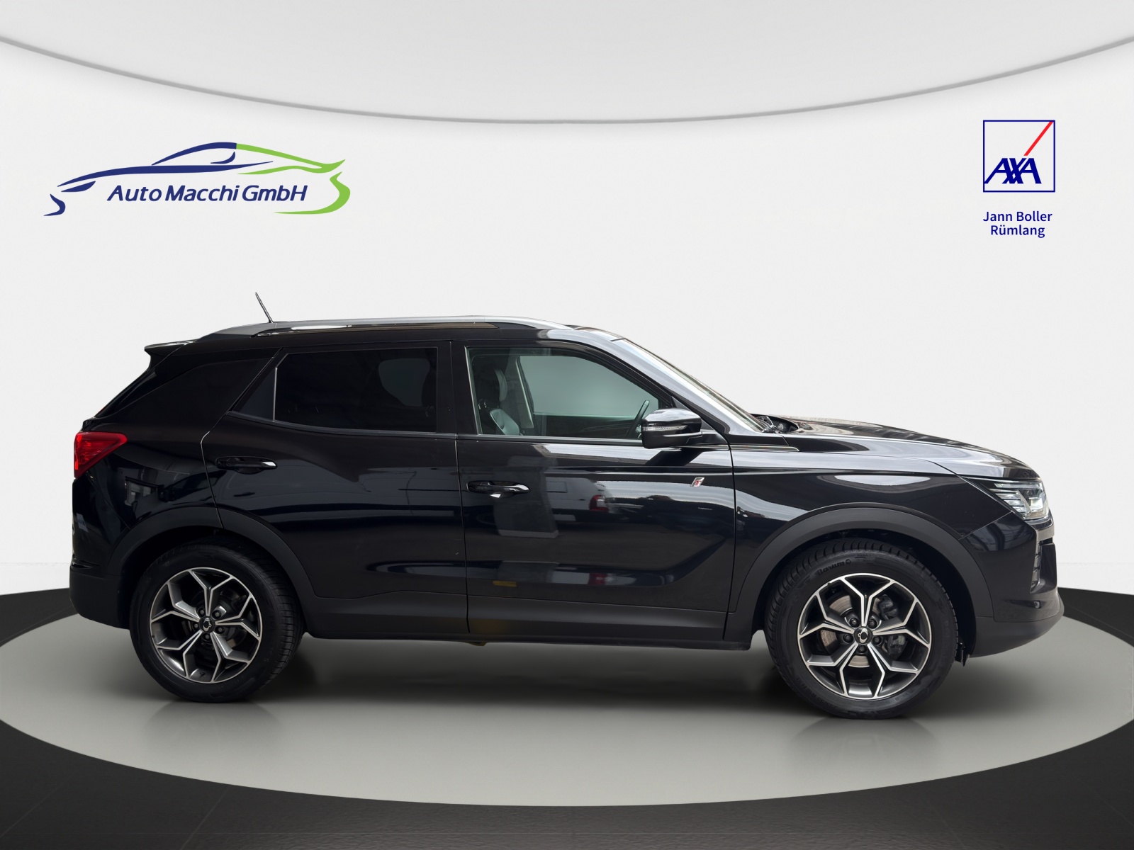 KGM-SsangYong Korando 1.5 T GDI Sapphire 4WD Automat-image-4