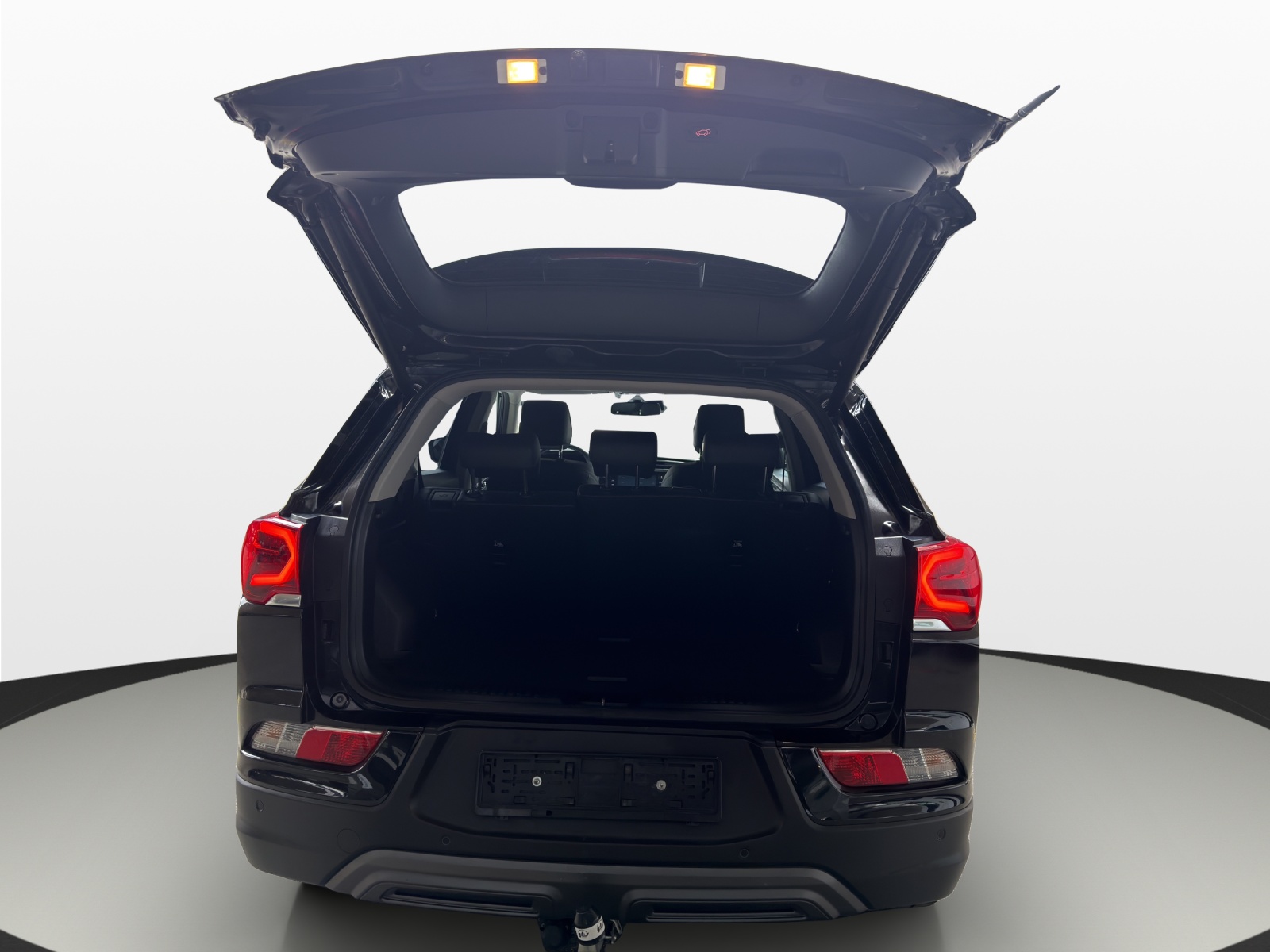 KGM-SsangYong Korando 1.5 T GDI Sapphire 4WD Automat-image-19