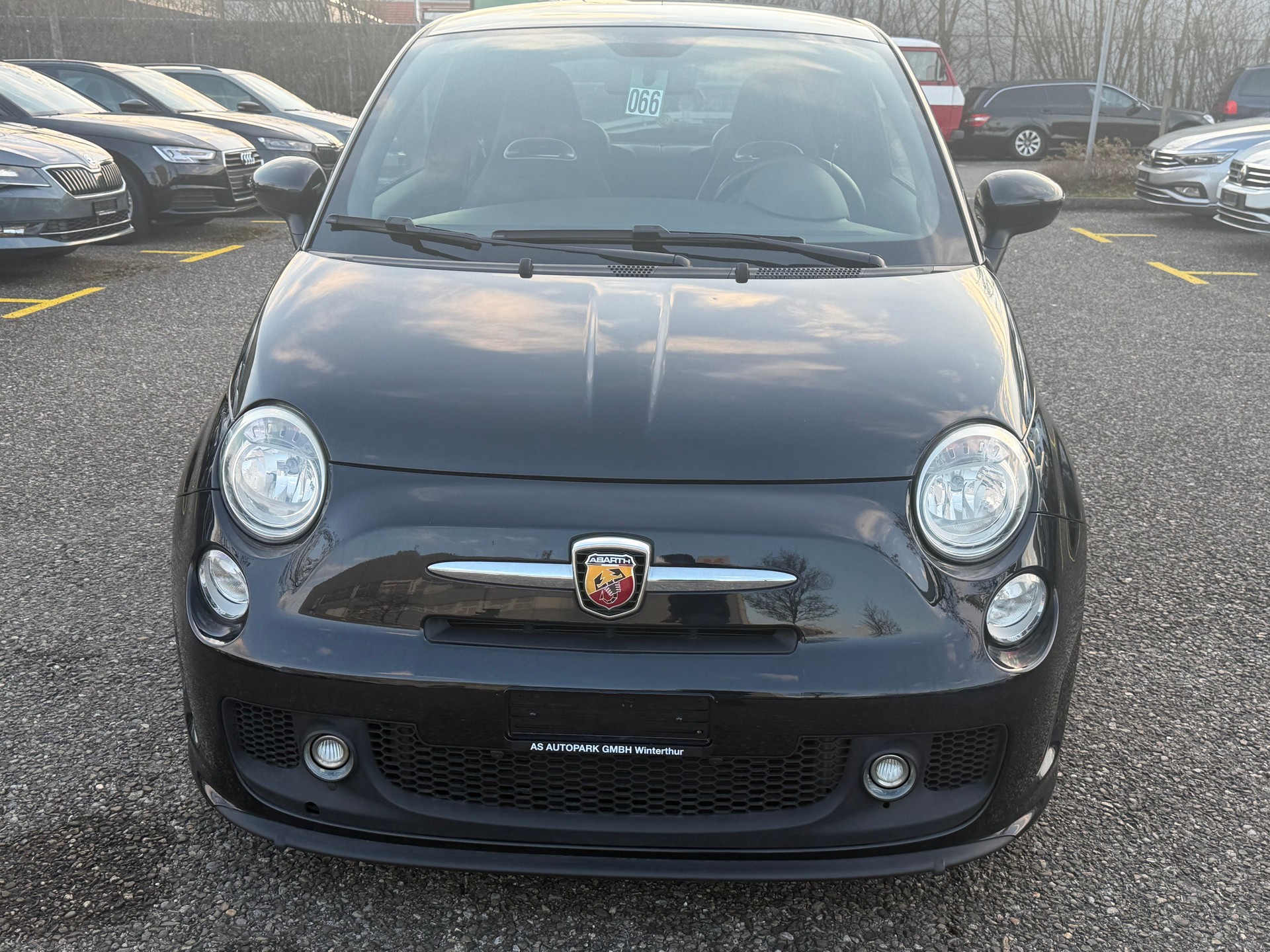 FIAT 500 1.4 16V Turbo Abarth-image-1