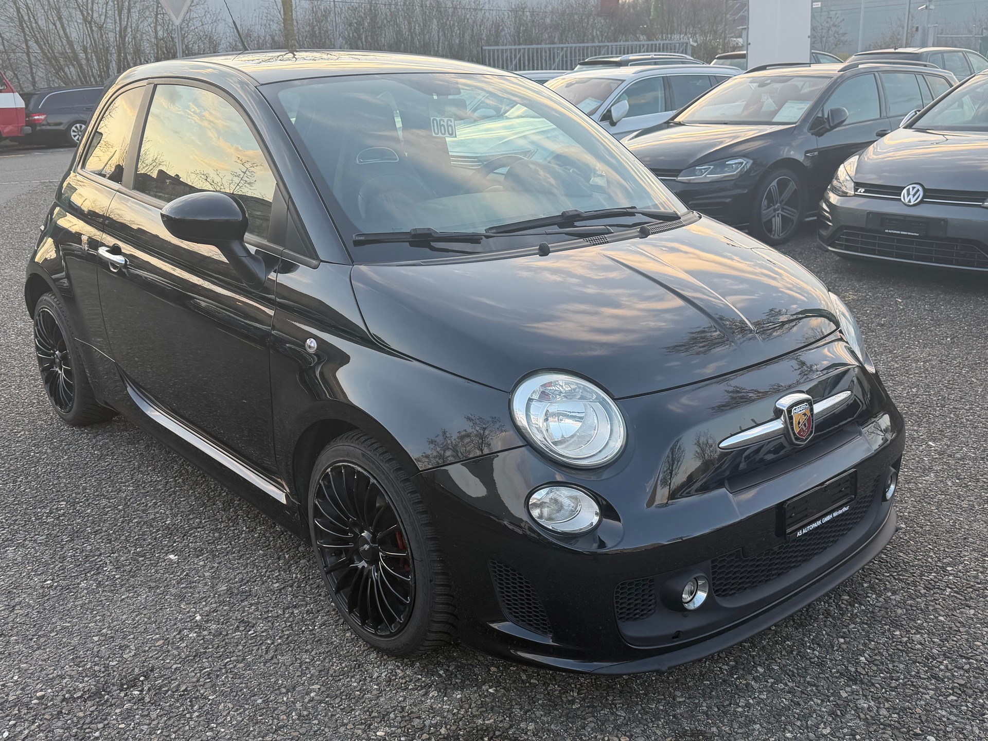 FIAT 500 1.4 16V Turbo Abarth-image-2