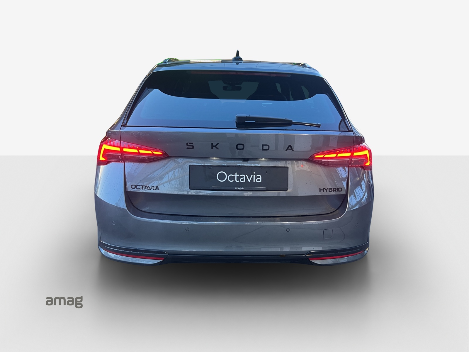 SKODA Octavia Combi 2.0 TSI DSG Sport Line 4x4-image-3