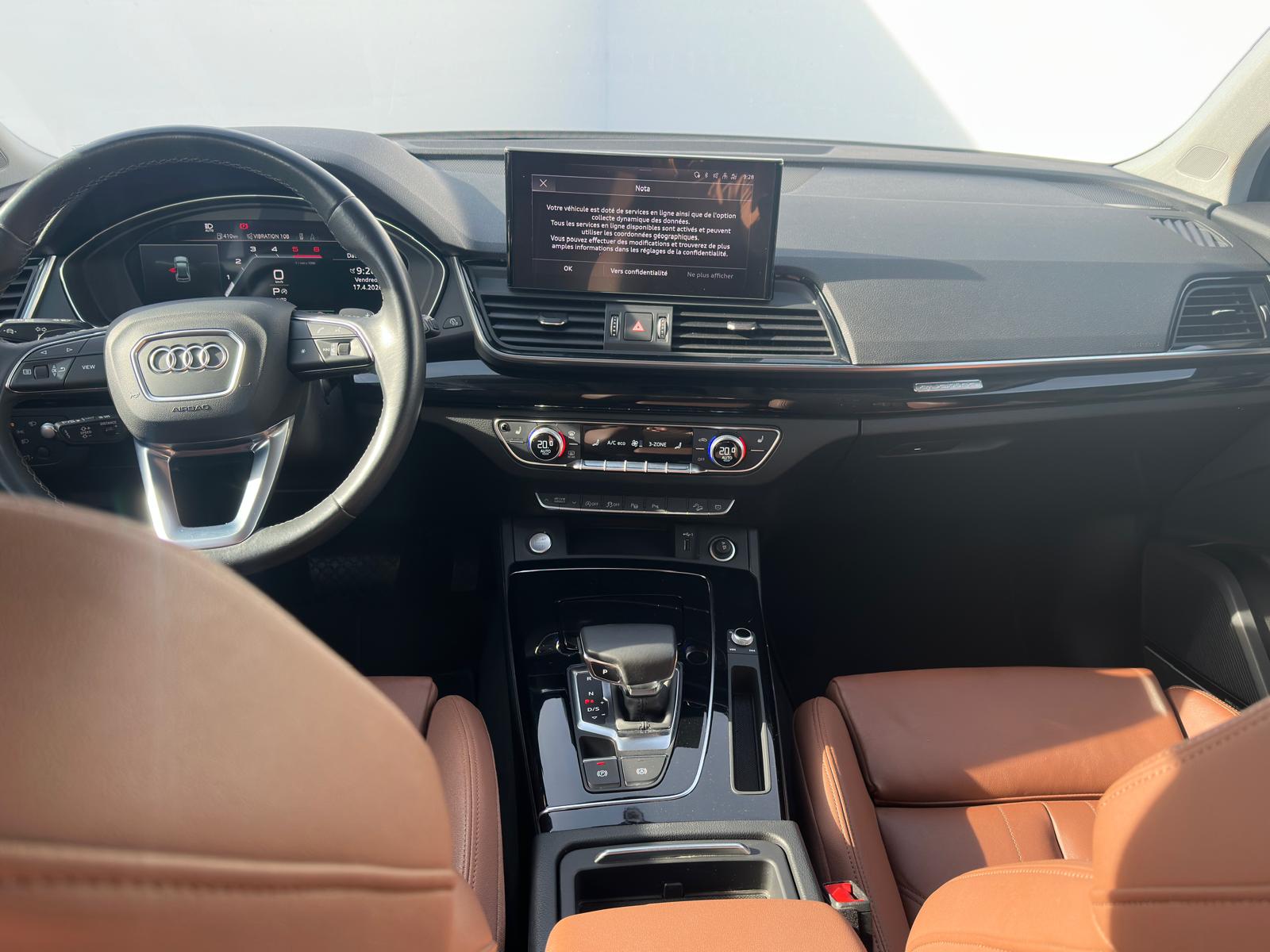 AUDI Q5 40 TDI Black Edition quattro S-tronic-image-6