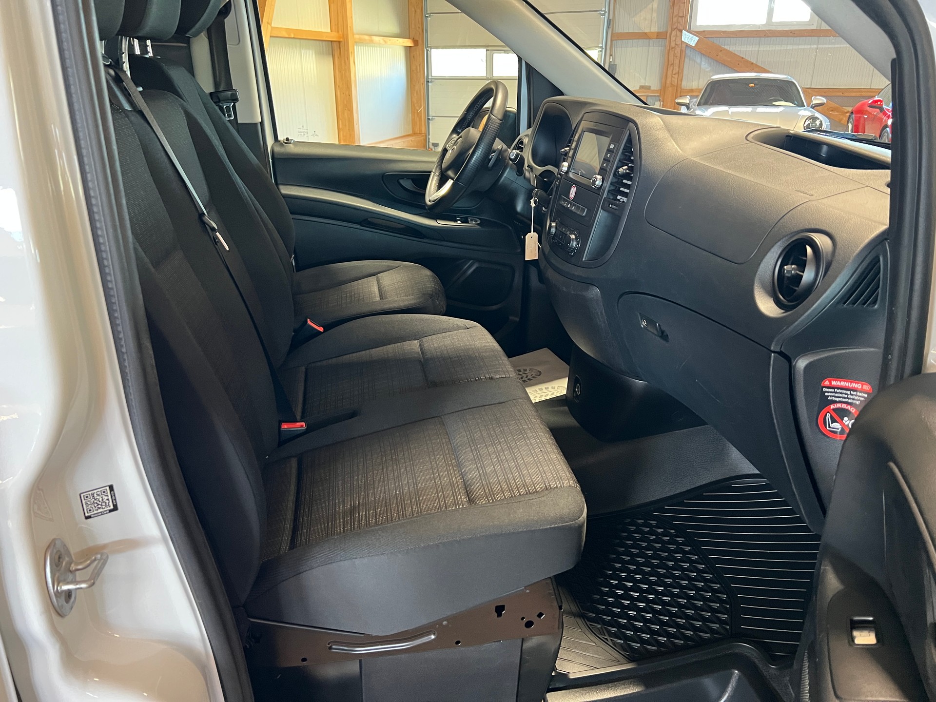 MERCEDES-BENZ Vito 114 CDI Lang 7G-Tronic-image-13