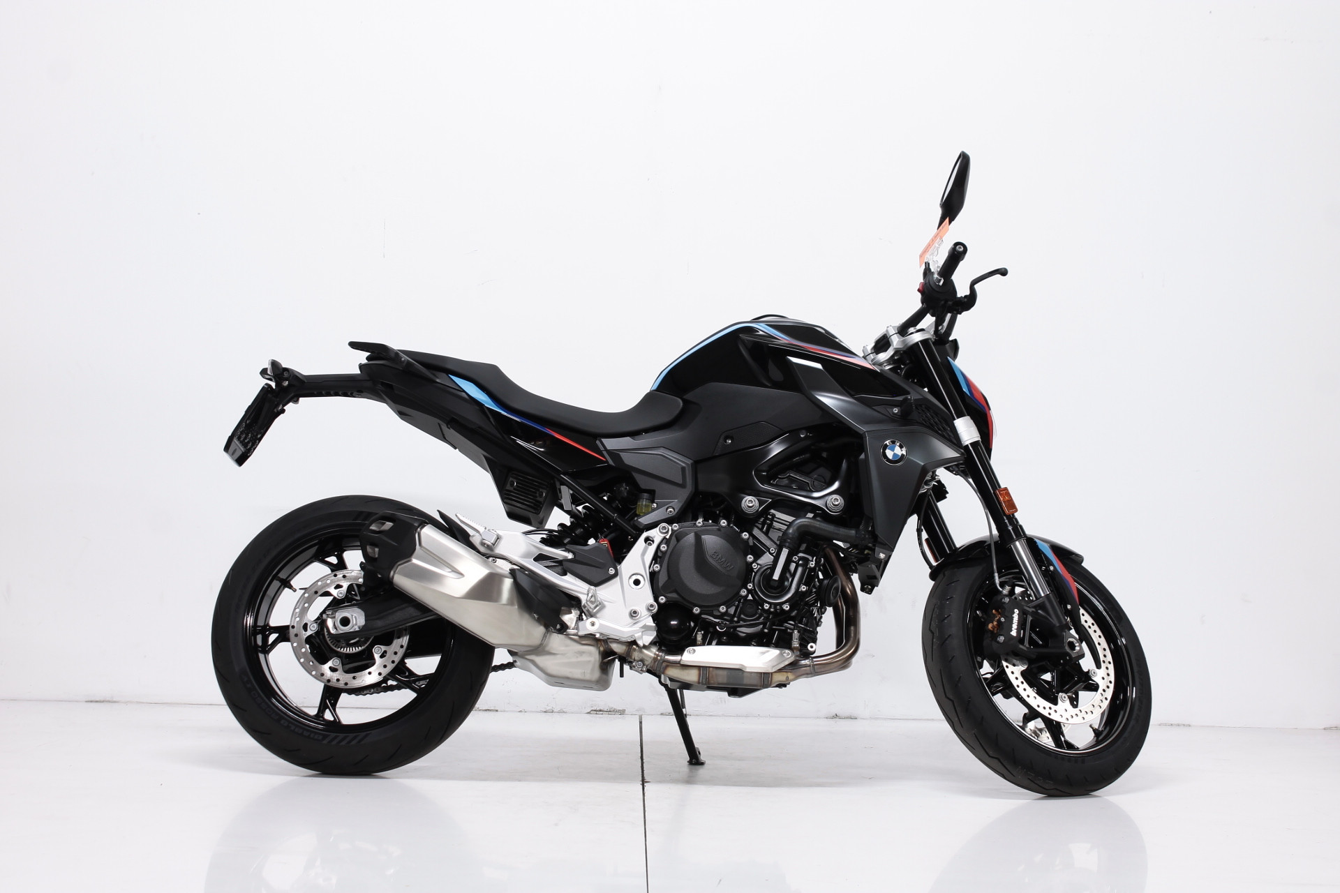 BMW F 900 R A2 Youngster-showroom-element-1