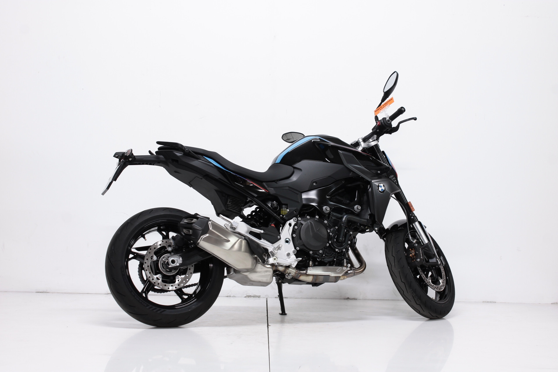 BMW F 900 R A2 Youngster-showroom-element-2