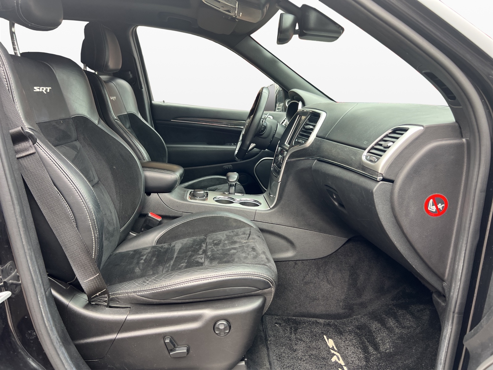 JEEP Grand Cherokee 6.4 V8 HEMI SRT8 Automatic-image-14