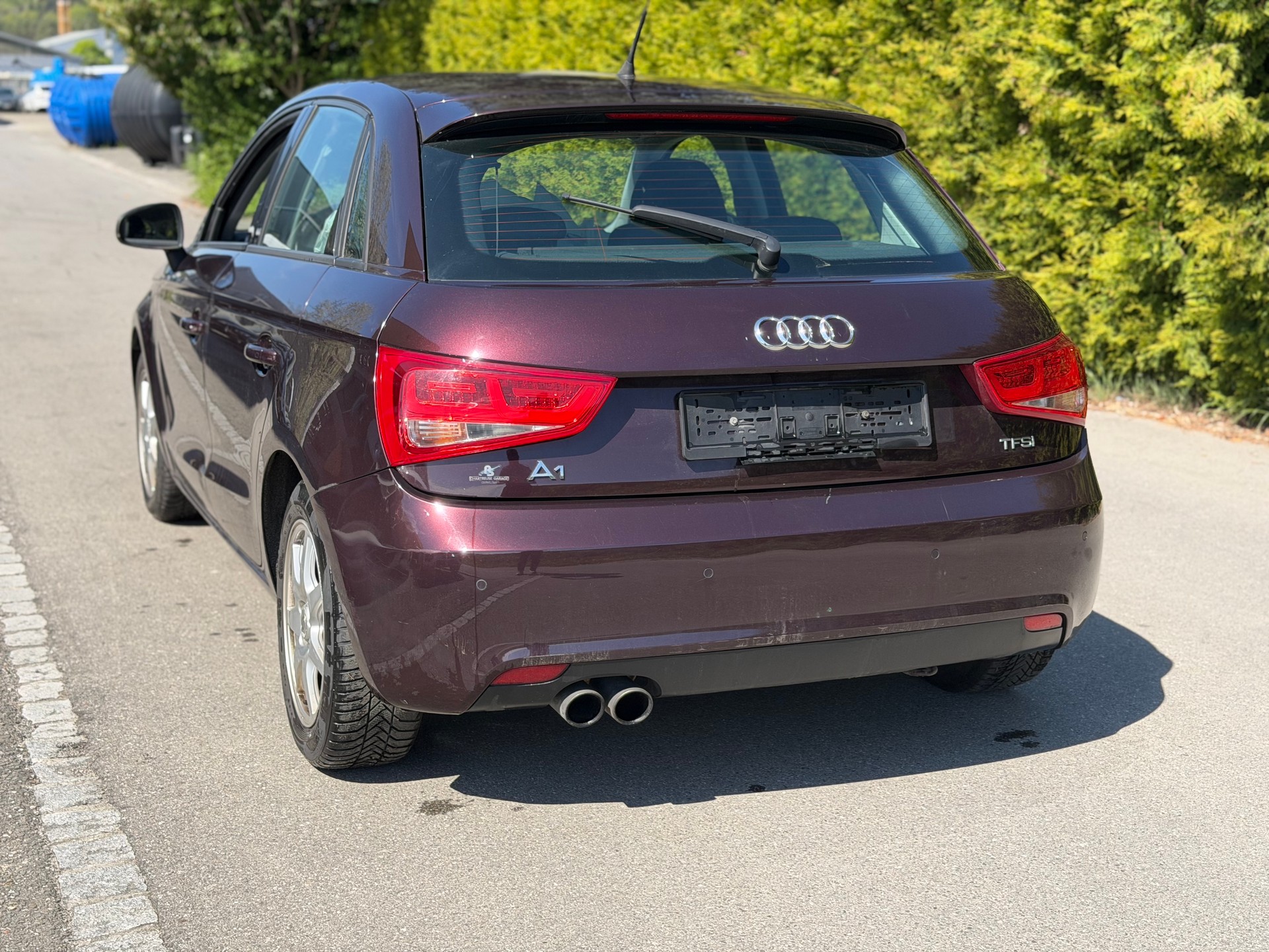 AUDI A1 Sportback 1.4 TFSI Ambition S-tronic-image-3