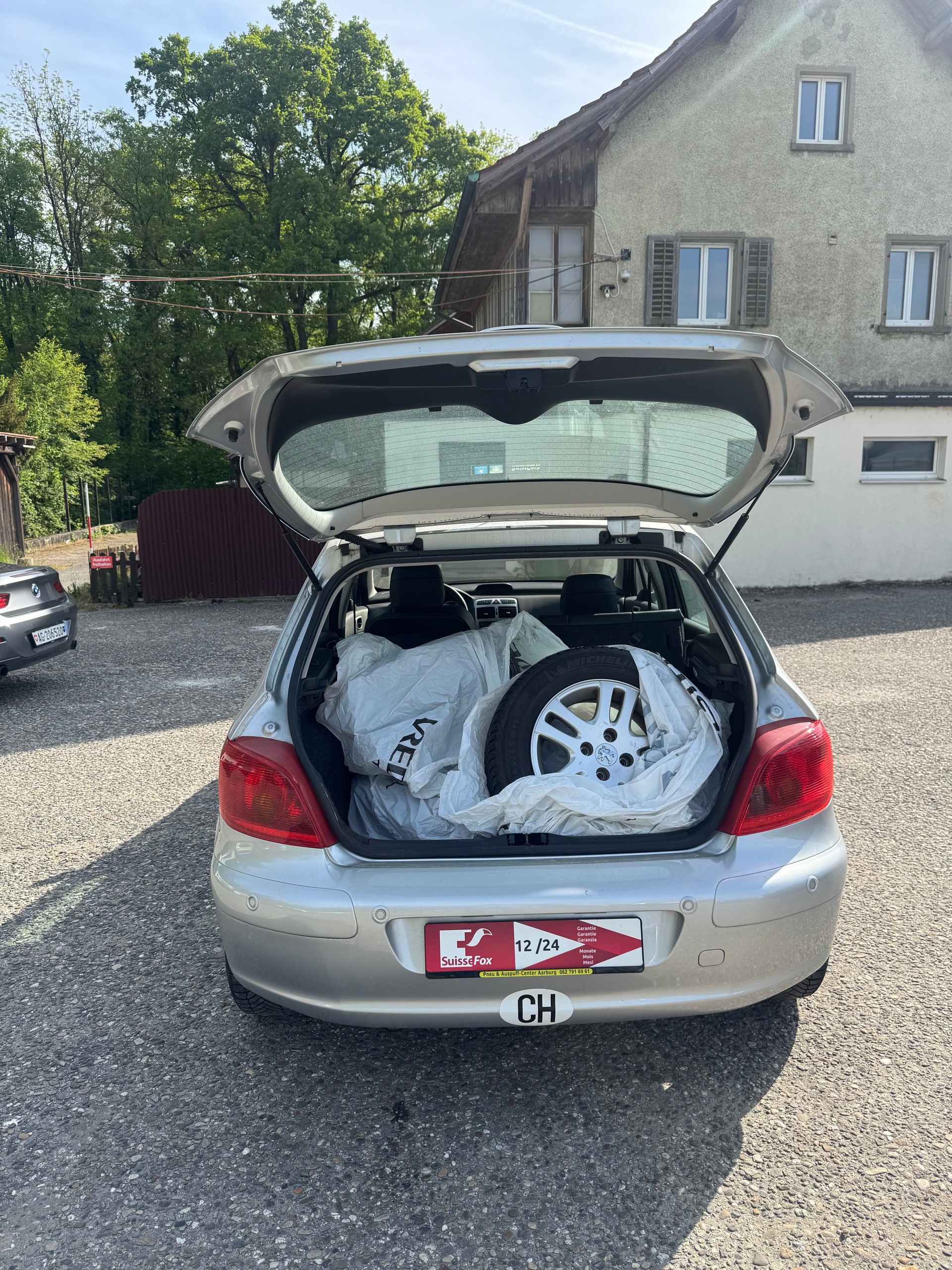 PEUGEOT 307 2.0 16V XS-image-7