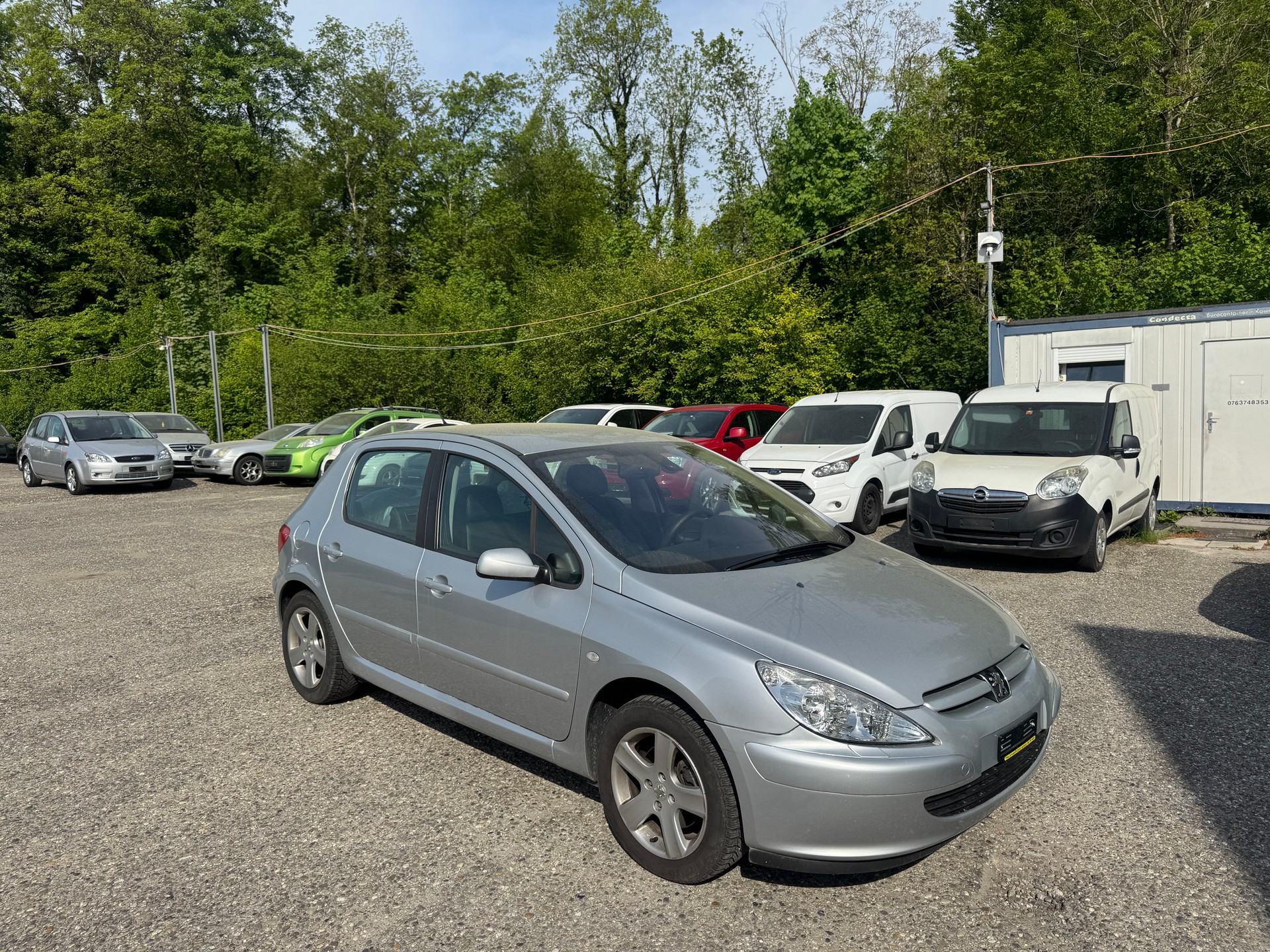 PEUGEOT 307 2.0 16V XS-image-2