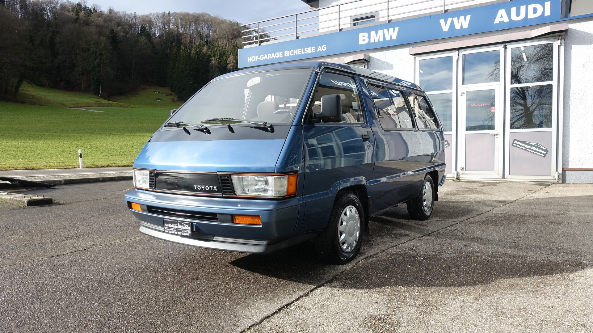 TOYOTA Model-F 2.2 Wagon GL-image-3